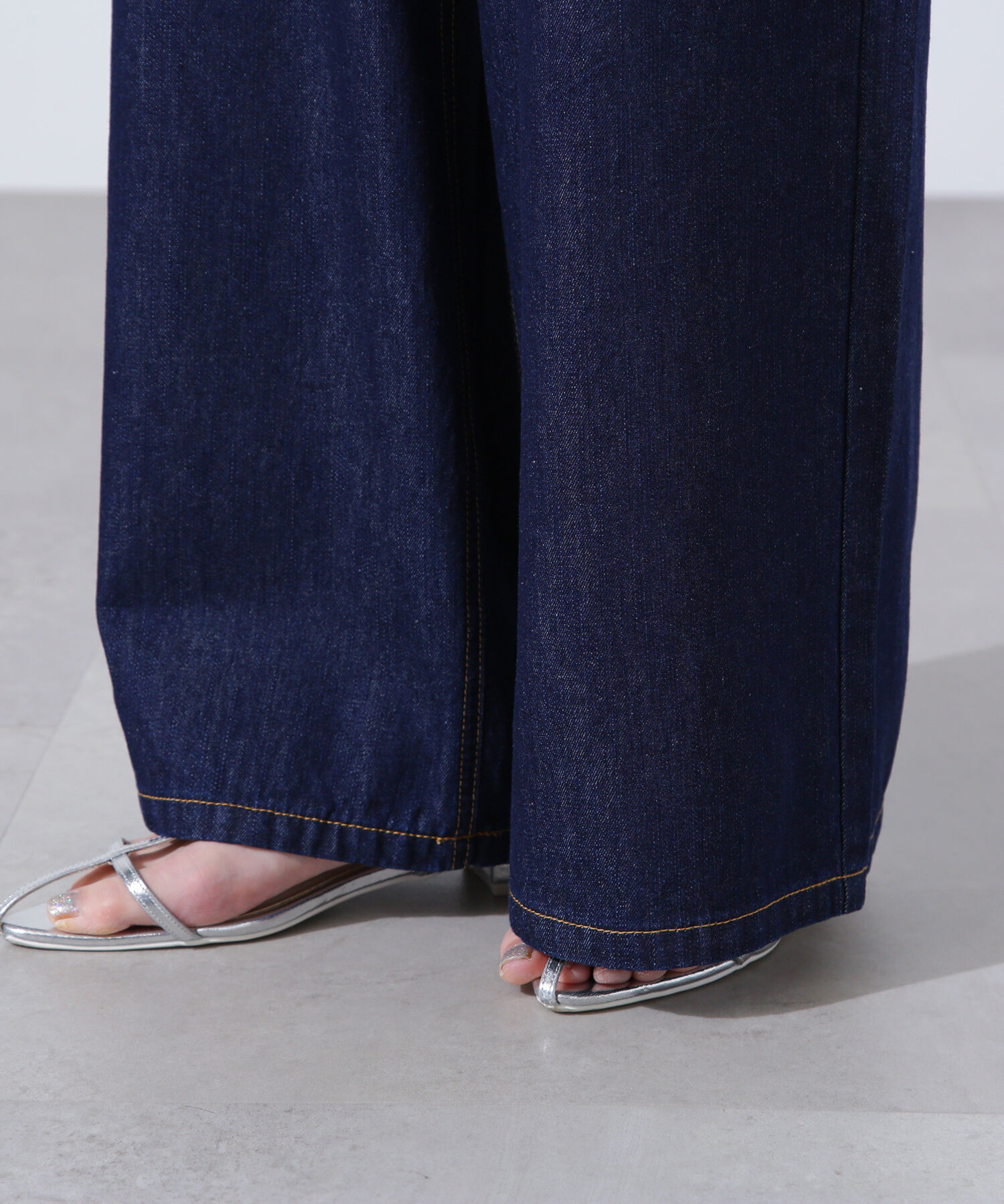  「ライトオンスワイドデニムパンツ」|その他|