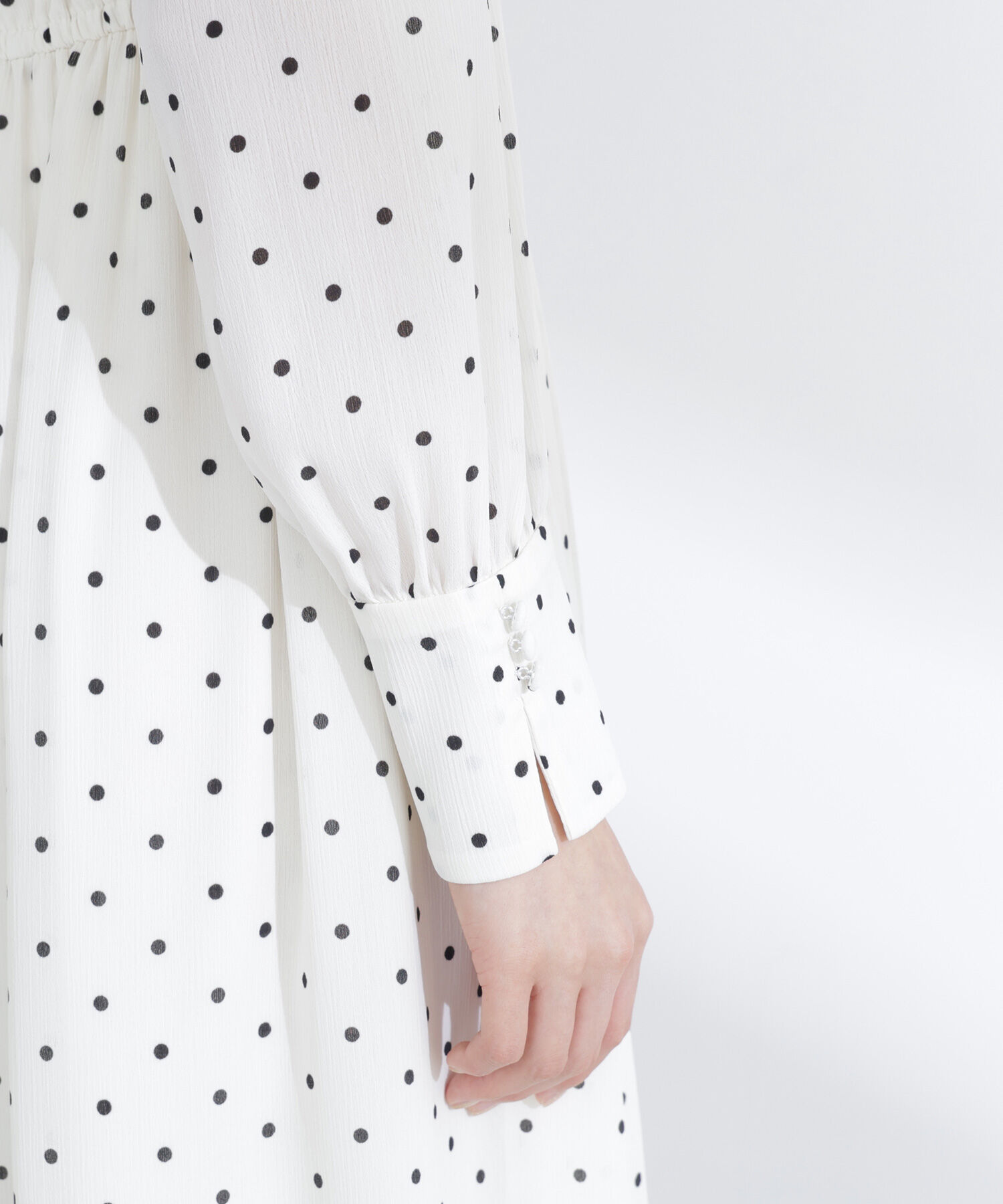  「ドットプリントシャーリングワンピース」|ワンピース|