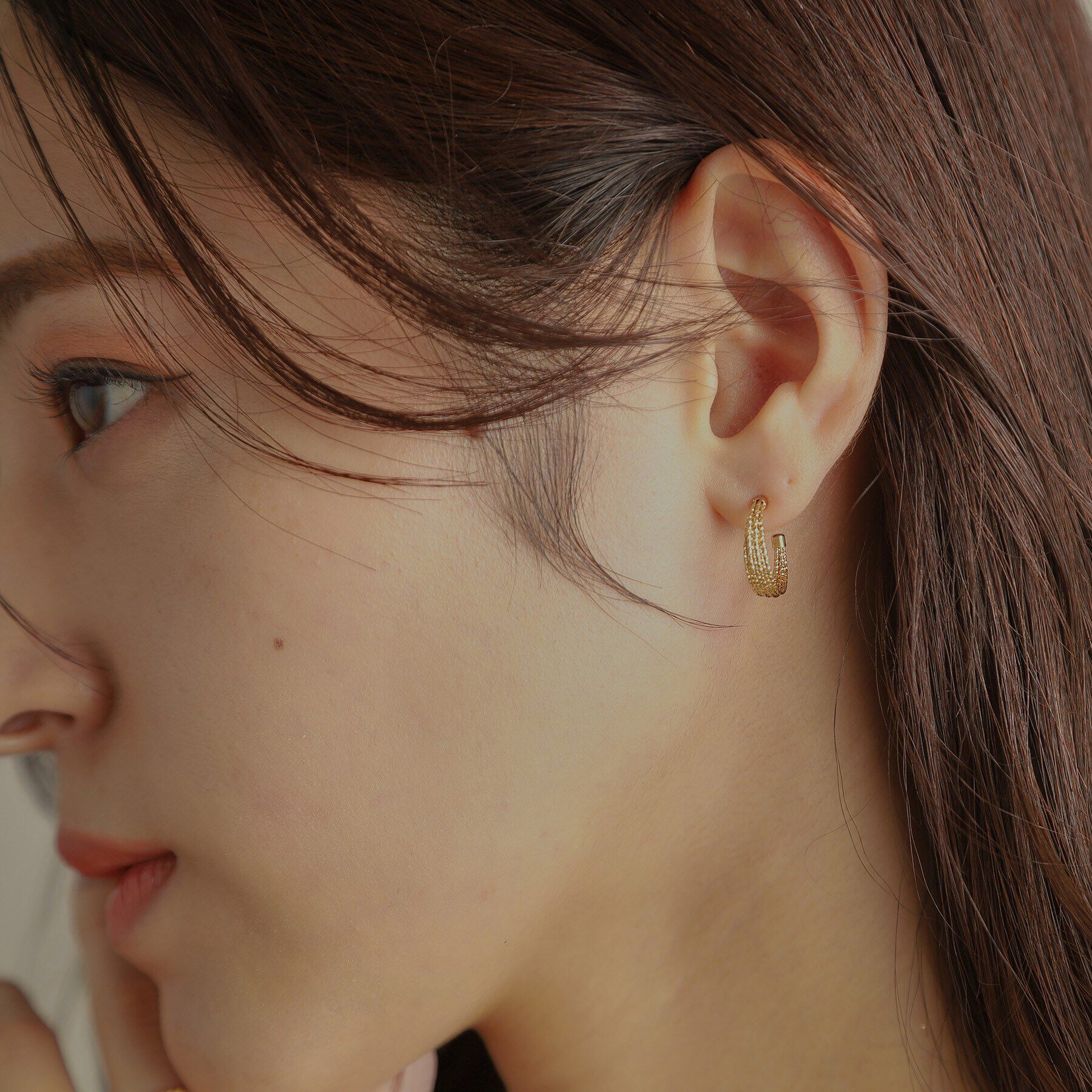 COCOSHNIK「K18ミラーカット7連 フープピアス」|ピアス|