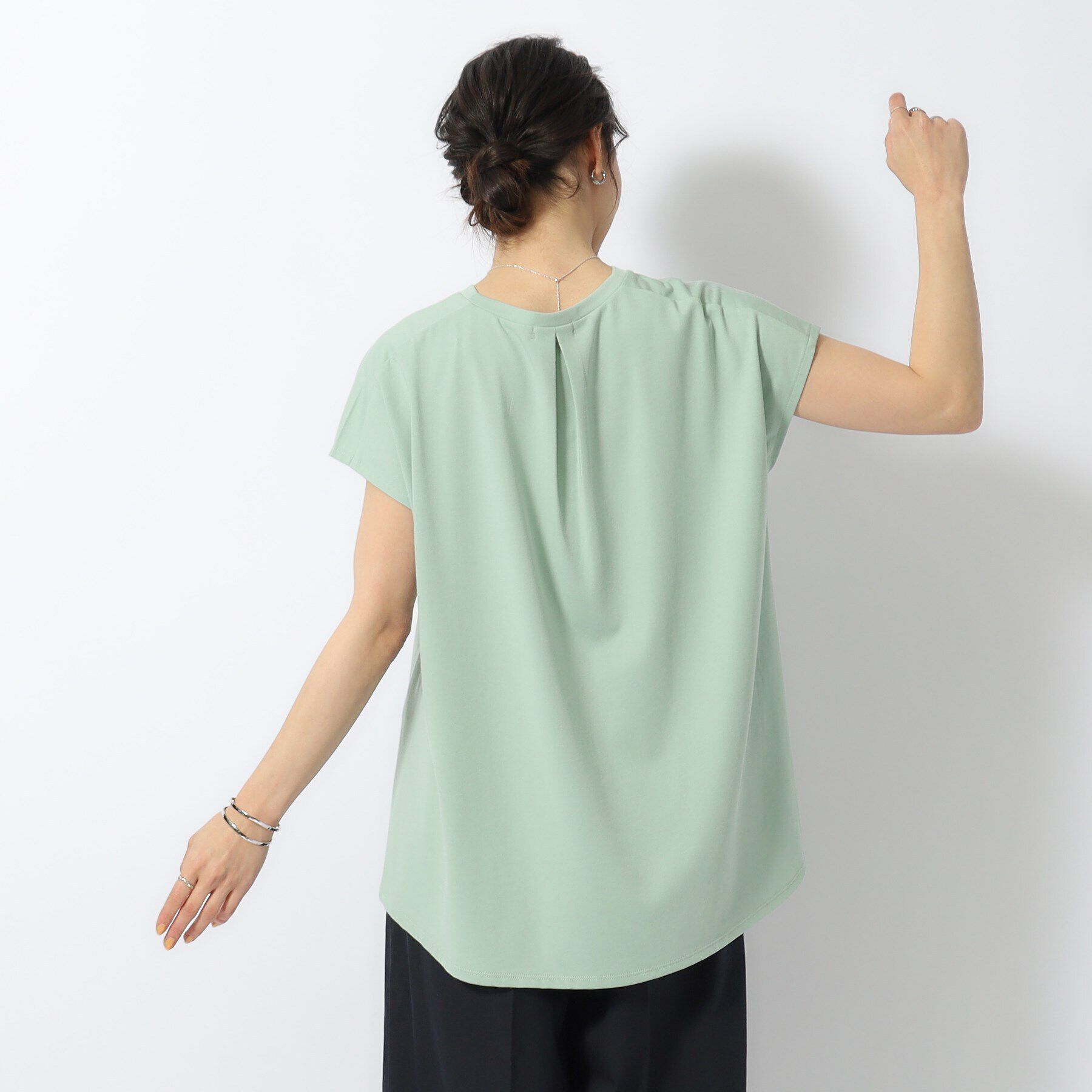 SHOO･LA･RUE「【洗える/UV】Aライン 後ろタック フレンチトップス」|Tシャツ・カットソー|