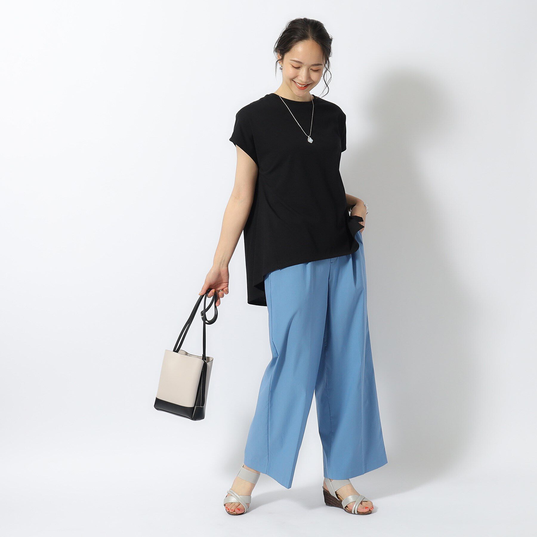 SHOO･LA･RUE「【洗える/UV】Aライン 後ろタック フレンチトップス」|Tシャツ・カットソー|