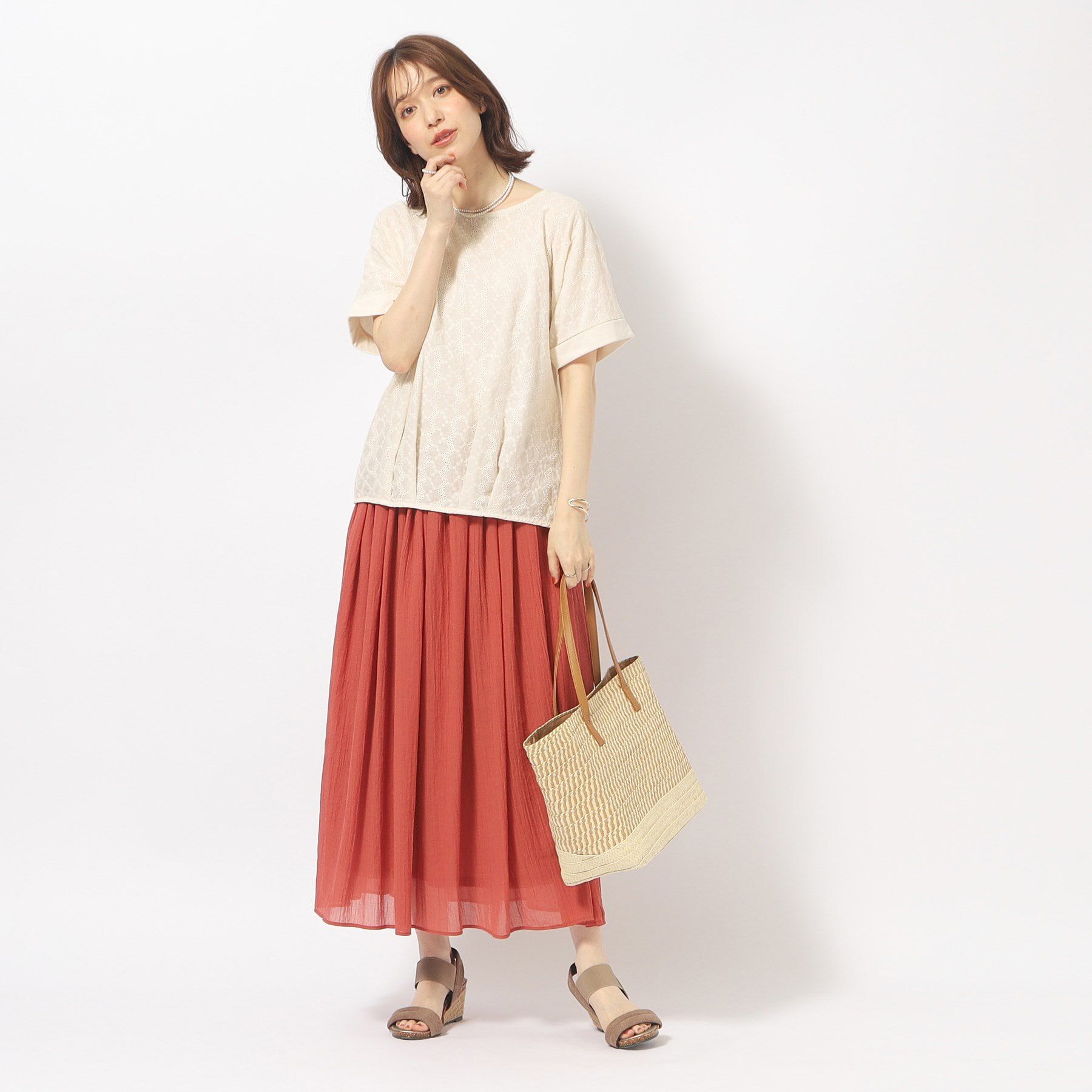 SHOO･LA･RUE「大人の甘さをプラスする フロント刺繍 ドルマントップス」|Tシャツ・カットソー|