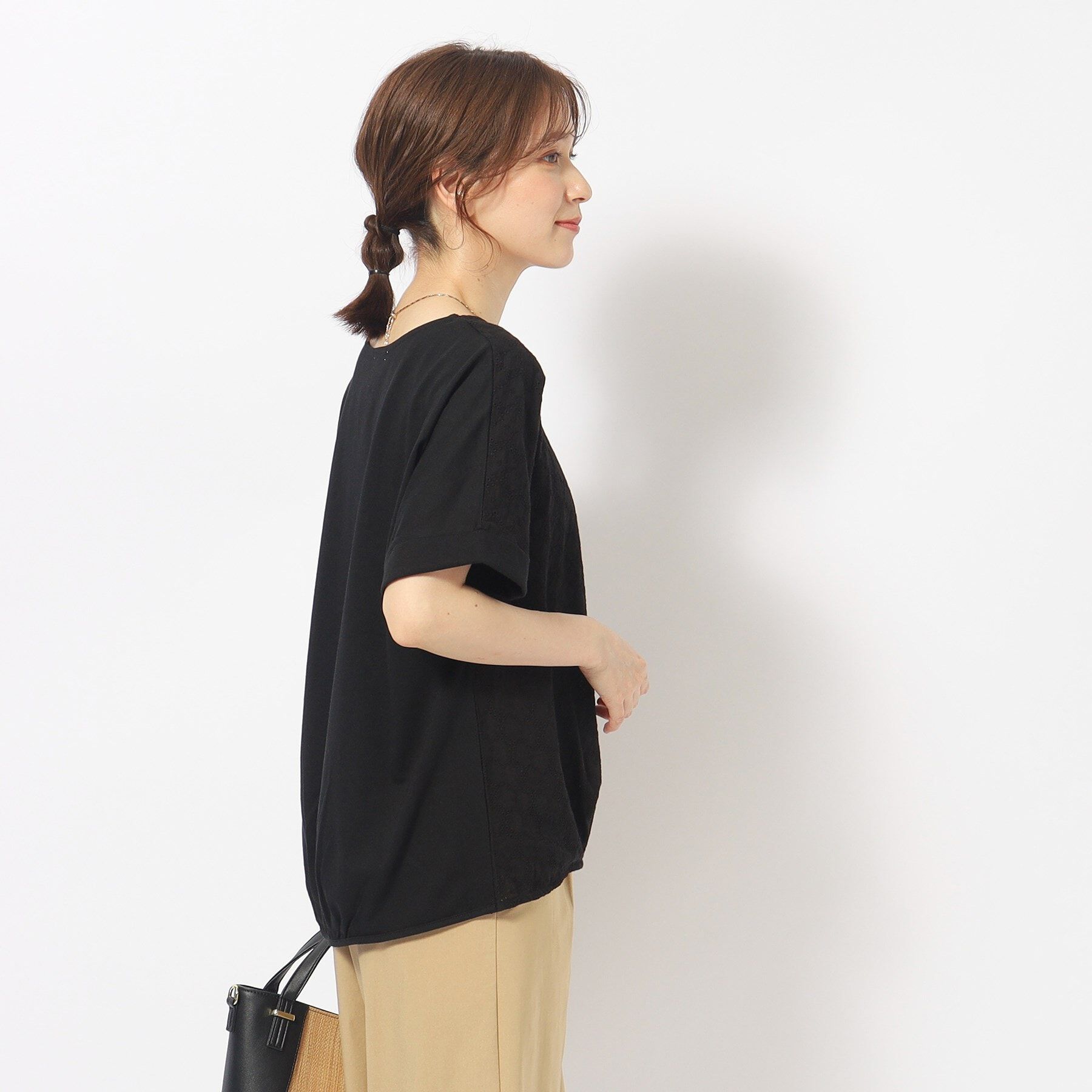 SHOO･LA･RUE「大人の甘さをプラスする フロント刺繍 ドルマントップス」|Tシャツ・カットソー|