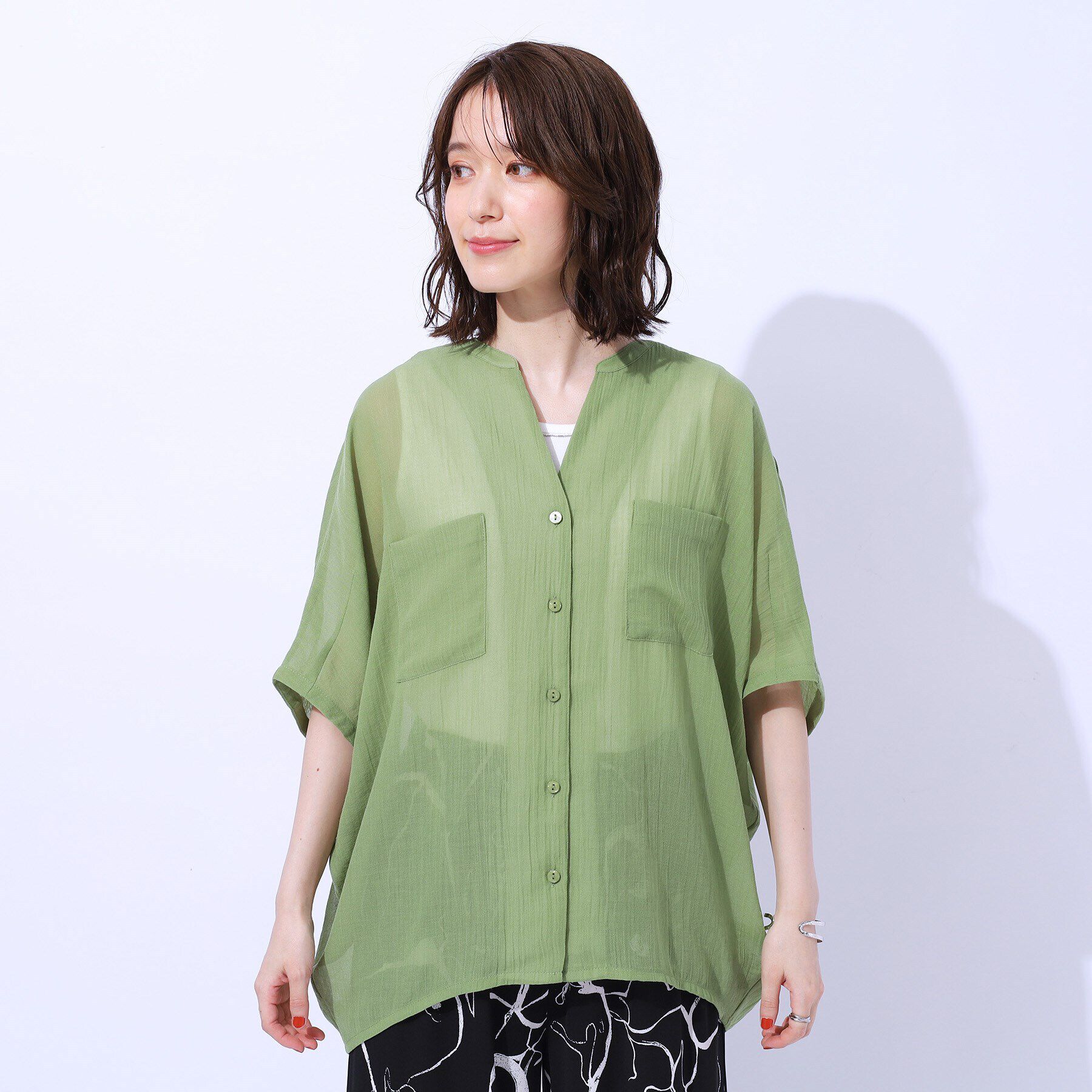 SHOO･LA･RUE「大人の透け感 ワッシャードルマンシャツ」|シャツ・ブラウス|