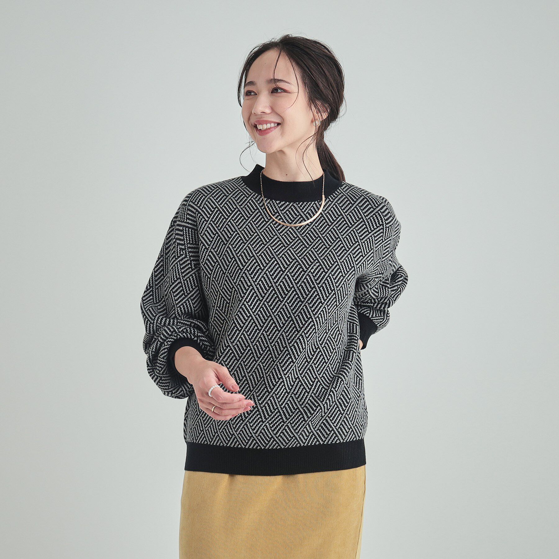 SHOO･LA･RUE「【S-LL/洗える/毛玉レス】クラシカルな柄が目を惹く プチハイネックニット」|ニット・セーター|