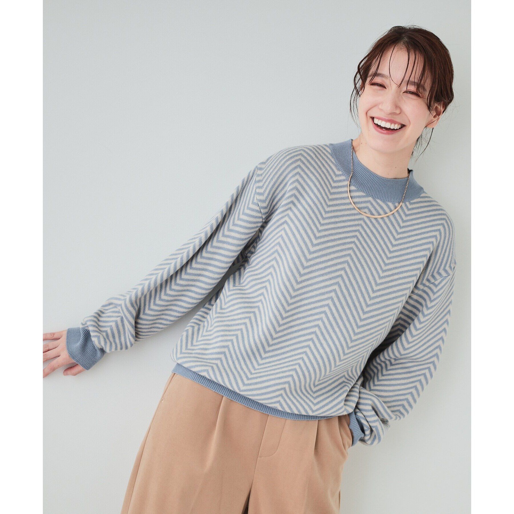 SHOO･LA･RUE「【S-LL/洗える/毛玉レス】クラシカルな柄が目を惹く プチハイネックニット」|ニット・セーター|