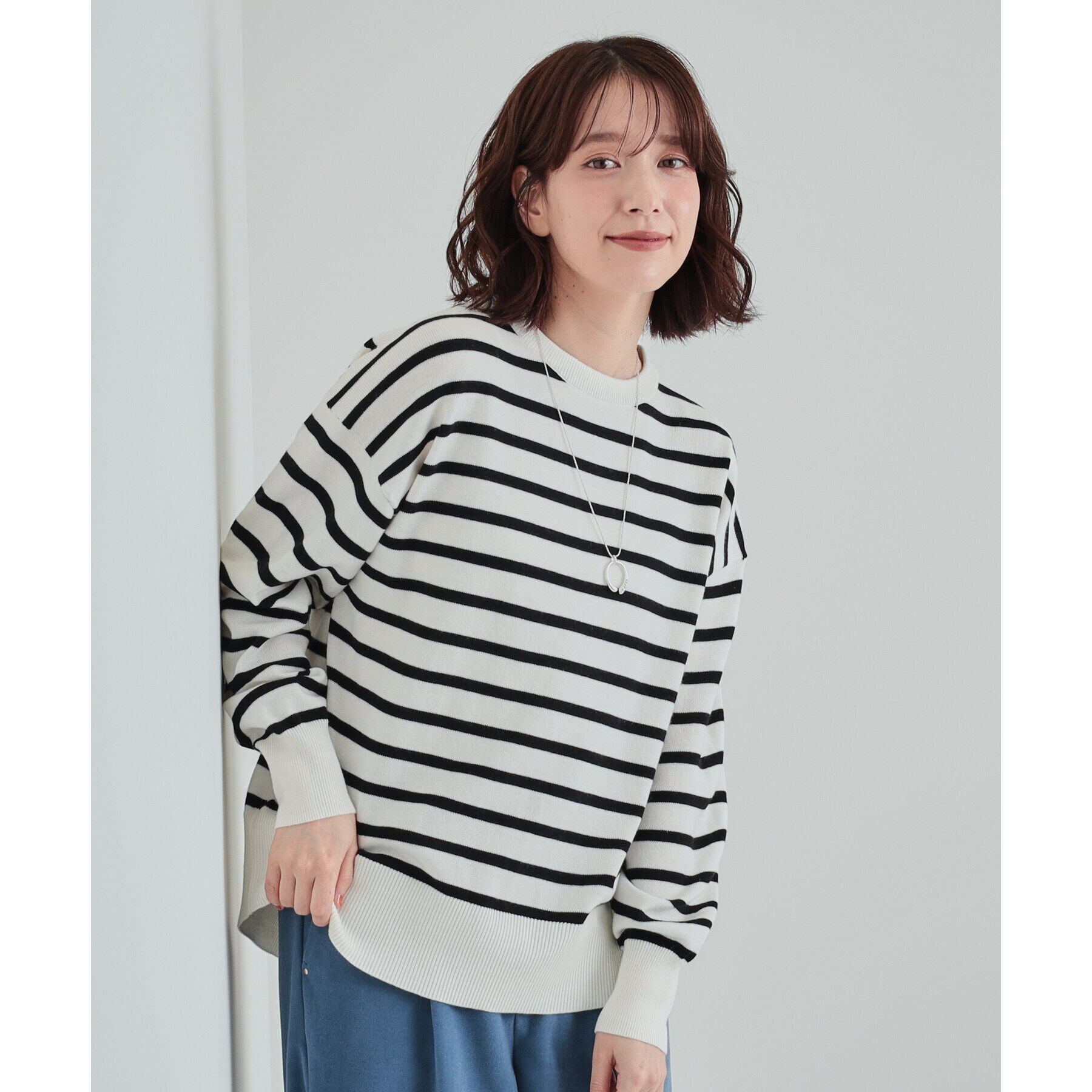 SHOO･LA･RUE「【洗える/毛玉レス】インせず着られる　大人の抜け感　バックスリットニット」|ニット・セーター|