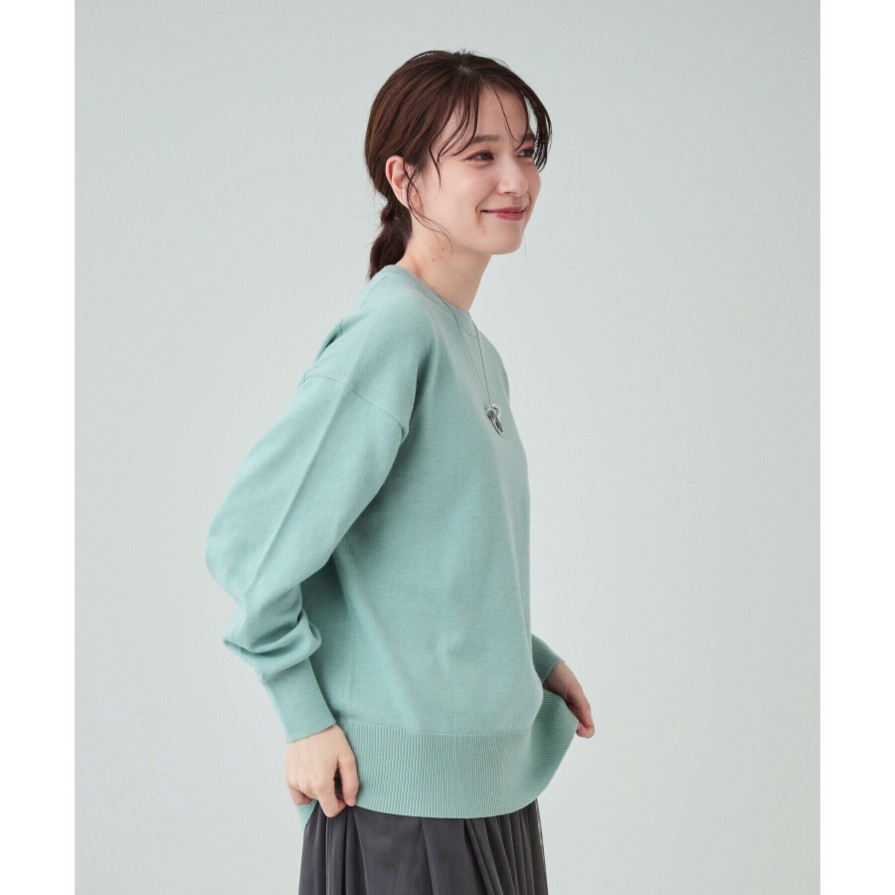 SHOO･LA･RUE「【洗える/毛玉レス】インせず着られる　大人の抜け感　バックスリットニット」|ニット・セーター|