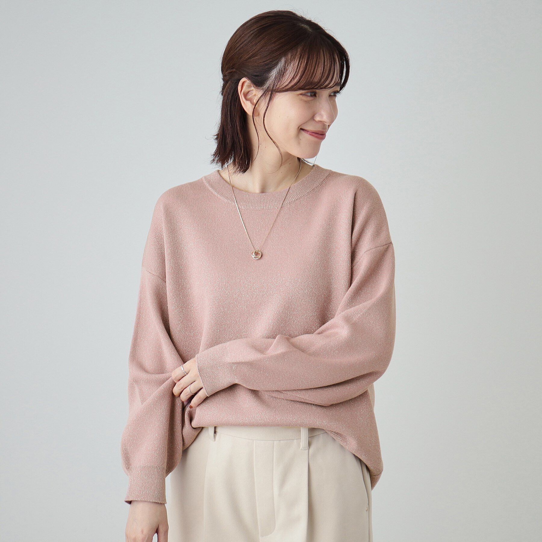 SHOO･LA･RUE「【洗える/S-LL】シンプルながら華やか ラメ入りスウェットライクニット」|ニット・セーター|ピンク(072)