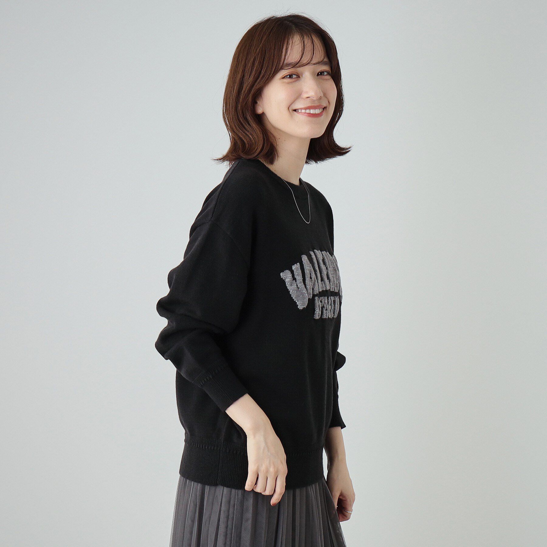 SHOO･LA･RUE「【静電気軽減/洗える/S-LL】もちもち ふっくらロゴニット」|ニット・セーター|