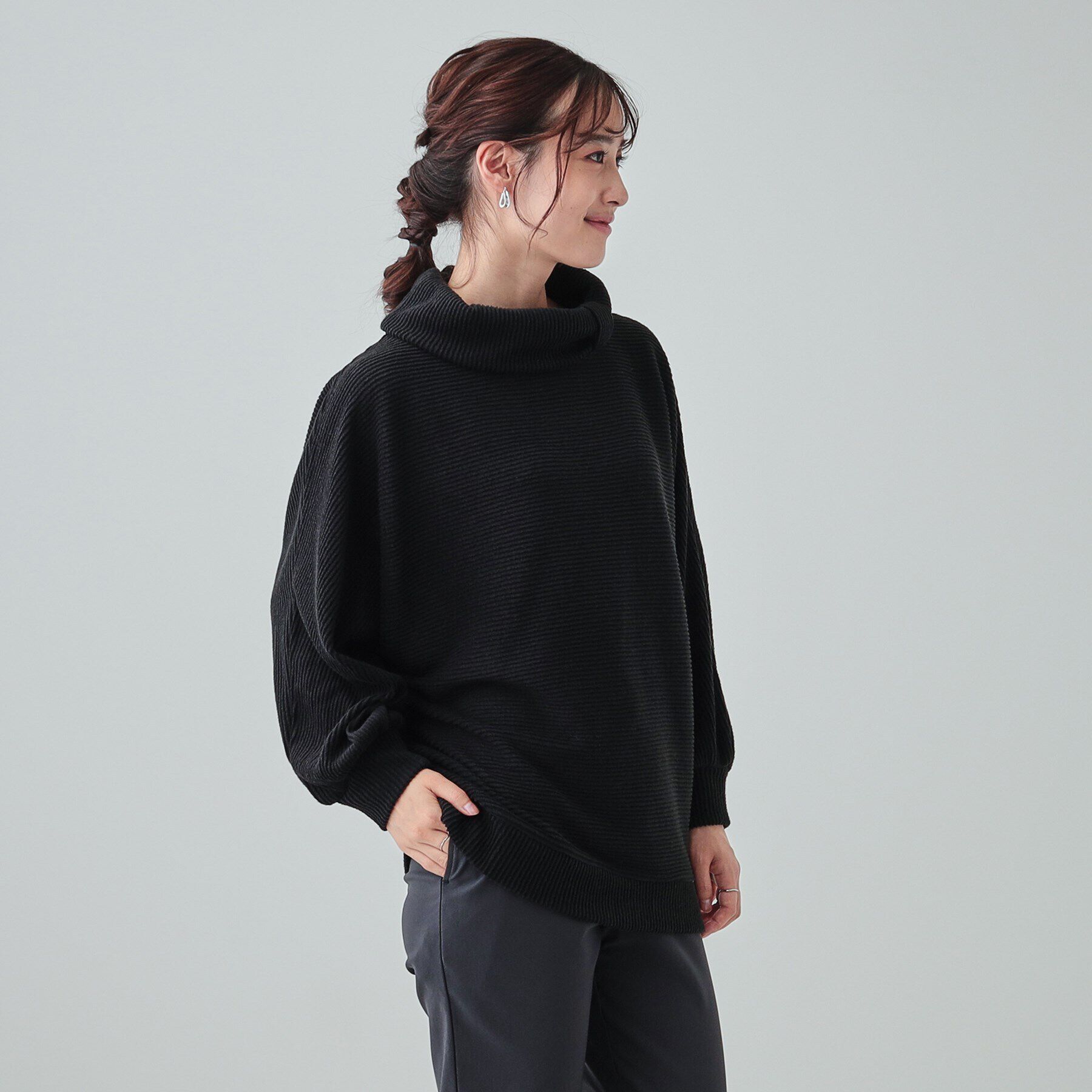 SHOO･LA･RUE「【体型カバー/インせず着られる】リボンタートル ドルマントップス」|Tシャツ・カットソー|