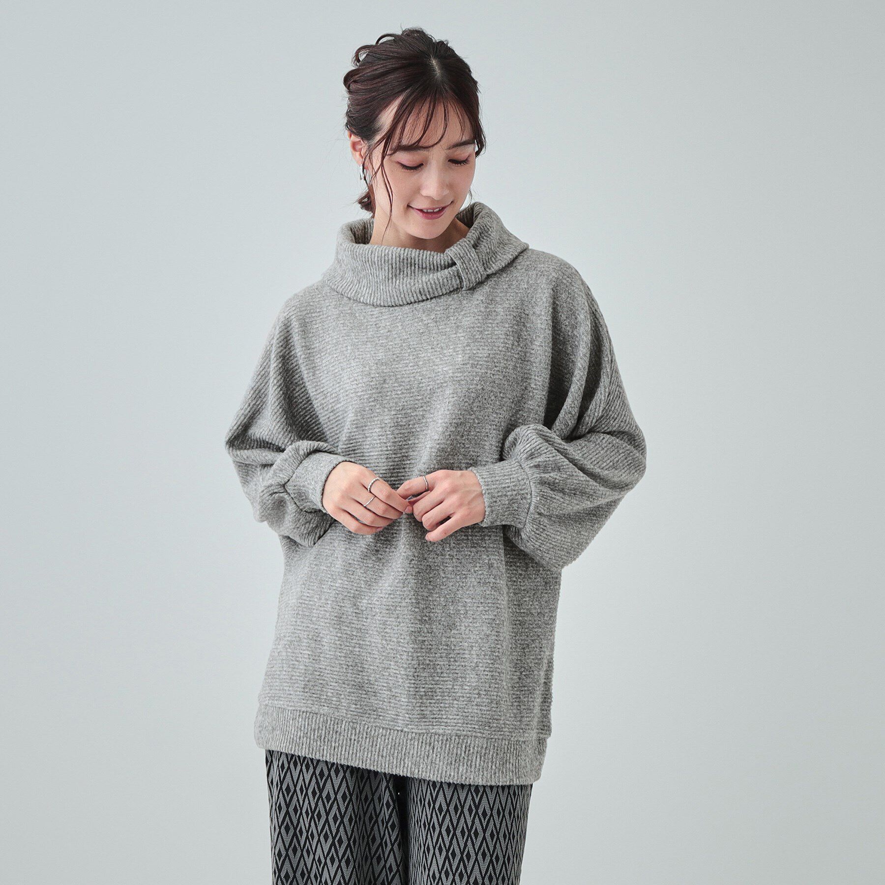 SHOO･LA･RUE「【体型カバー/インせず着られる】リボンタートル ドルマントップス」|Tシャツ・カットソー|