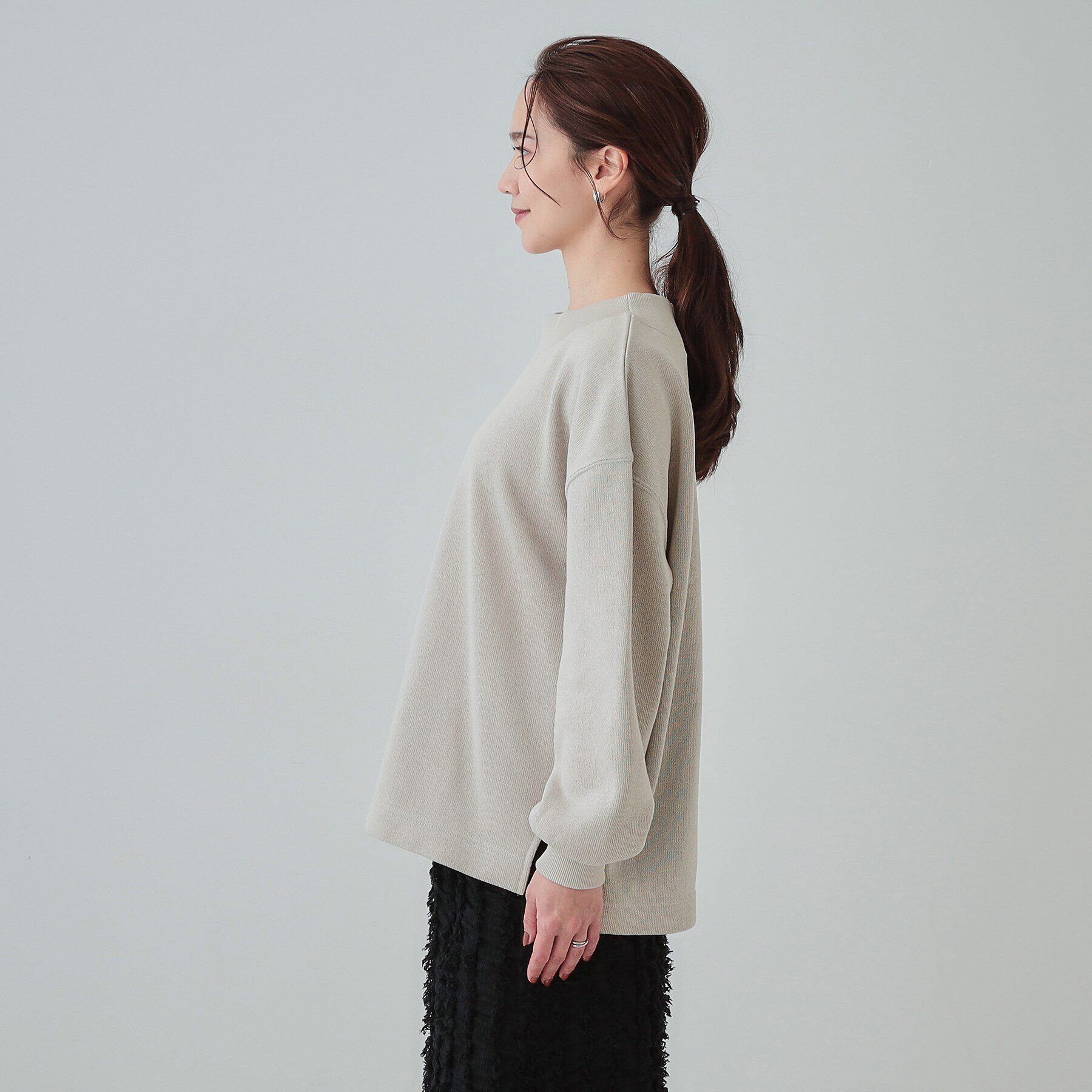 SHOO･LA･RUE「【S-LL】大人カジュアルに オフネックニットソー」|Tシャツ・カットソー|