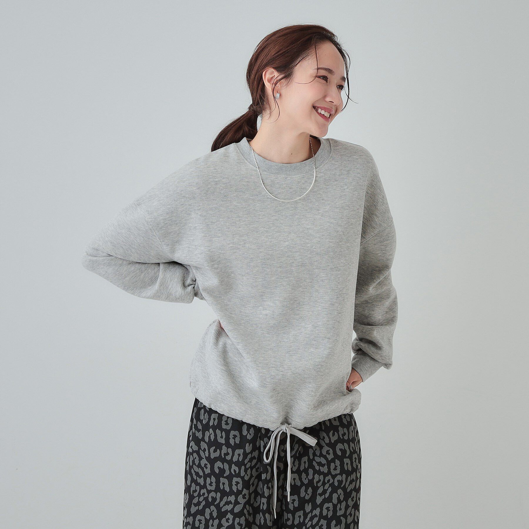 SHOO･LA･RUE「【S-LL】あったか裏毛 裾ドロストスウェット」|Tシャツ・カットソー|