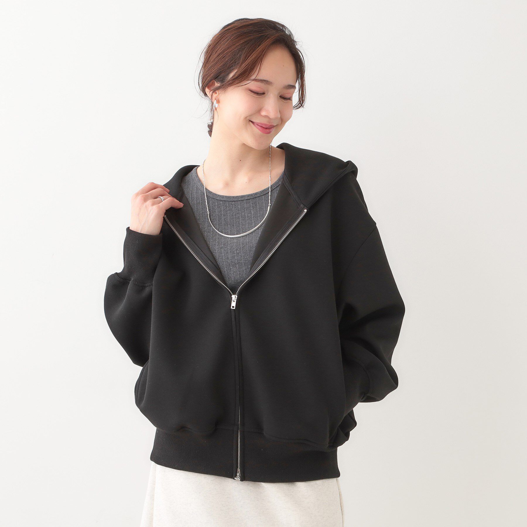 SHOO･LA･RUE「季節の変わり目に頼れる ダブルZIPダンボールパーカー」|カーディガン|