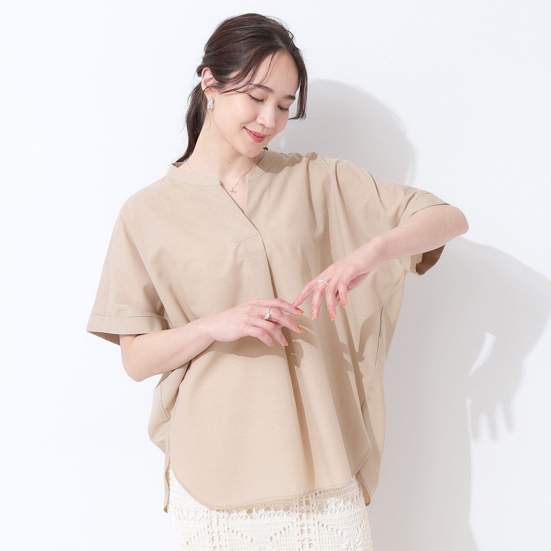 SHOO･LA･RUE「【高レビュー/洗える/UV/吸水速乾】洗濯後しわになりにくいリネンブレンドドルマンシャツ」|シャツ・ブラウス|