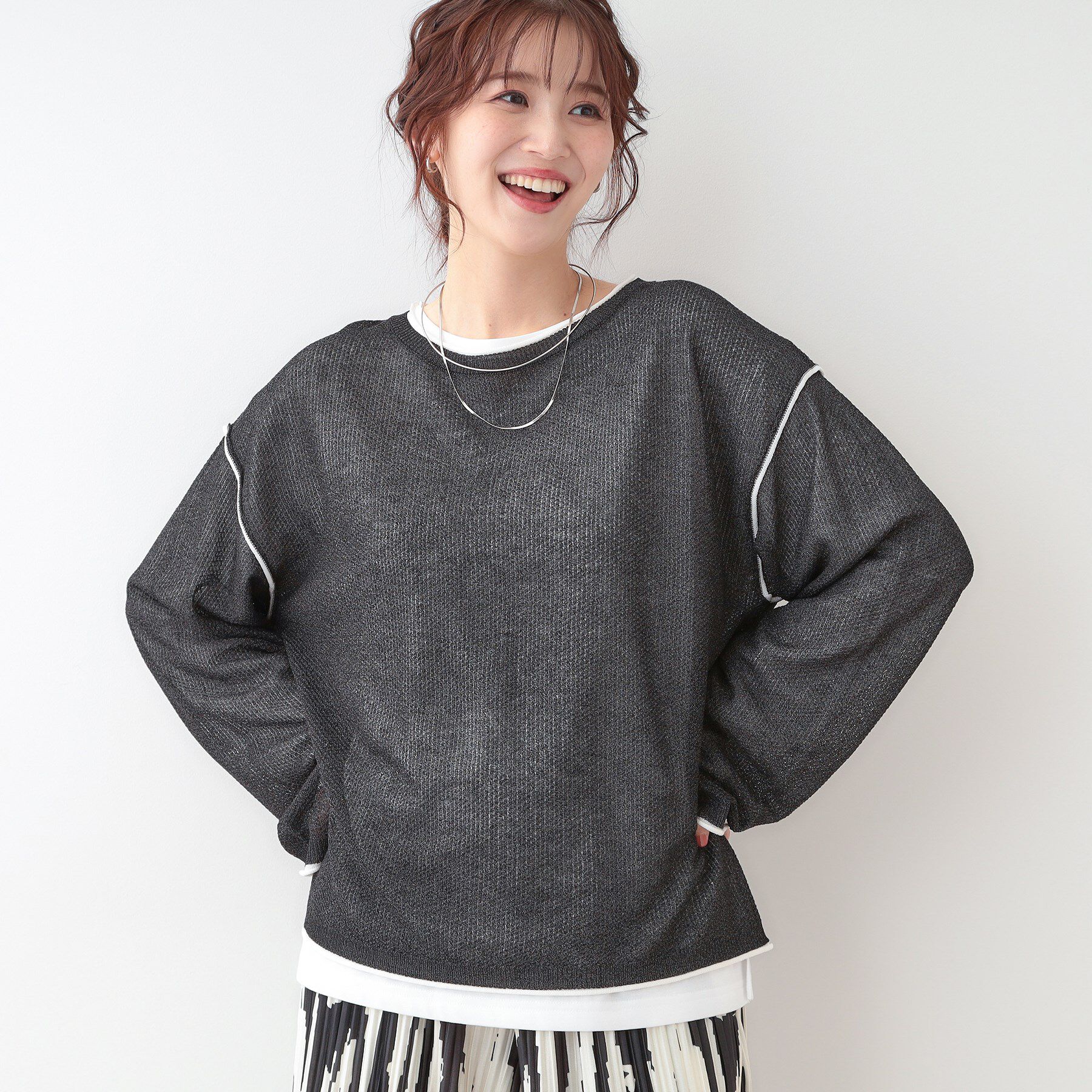 SHOO･LA･RUE「【S-LL/2枚セット】シアー感も楽しめる 光沢カノコ編み配色ニット+ロンT」|ニット・セーター|ブラック(519)