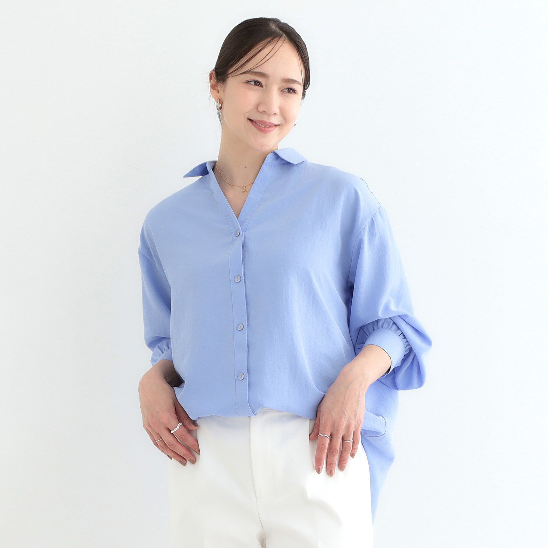 SHOO･LA･RUE「【S-LL】後ろ姿も抜かりなく バックレースアップシャツ」|シャツ・ブラウス|