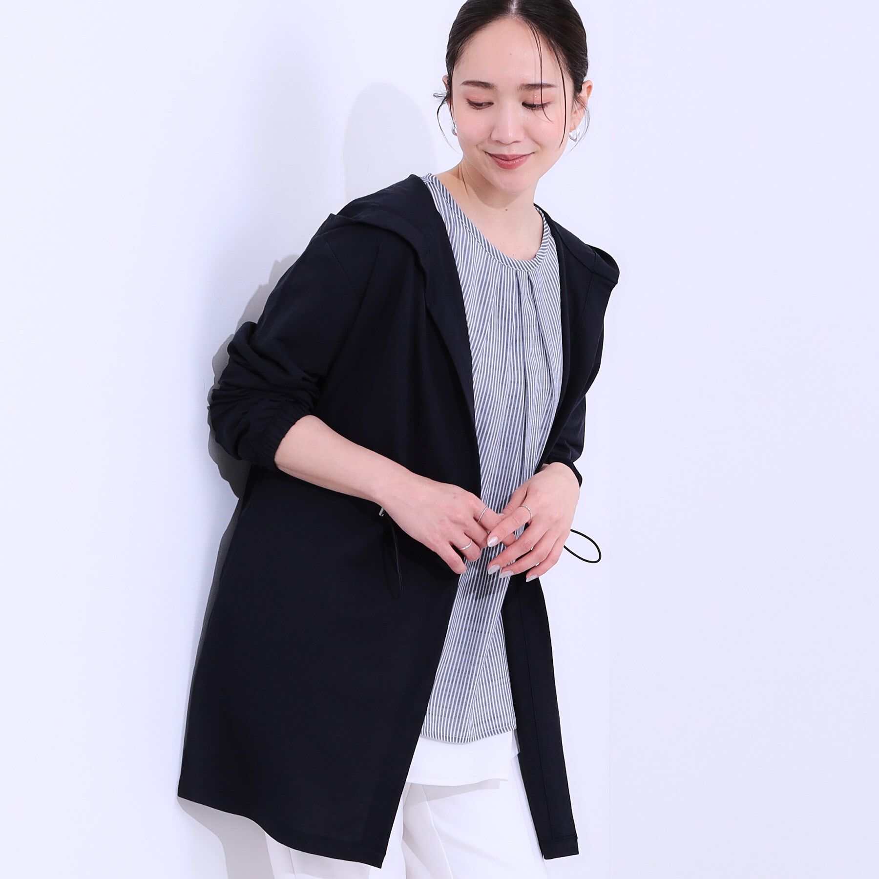 SHOO･LA･RUE「【S-LL/ひんやり/UV】さっと羽織れる お尻が隠れるフード付きパーカ」|パーカー|ネイビー(094)