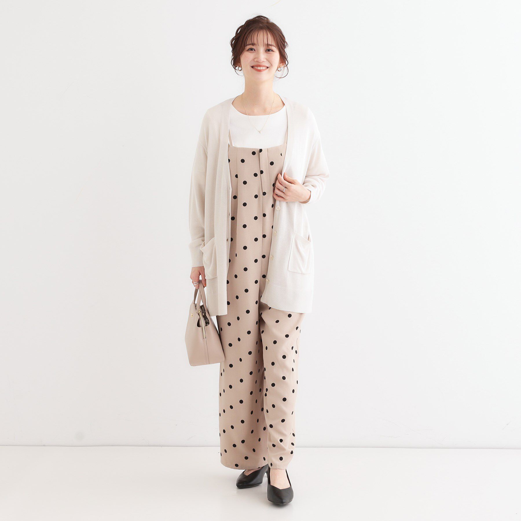 SHOO･LA･RUE「【洗える/UV】さらっと羽織れる ミドル丈Vネックカーディガン」|カーディガン|