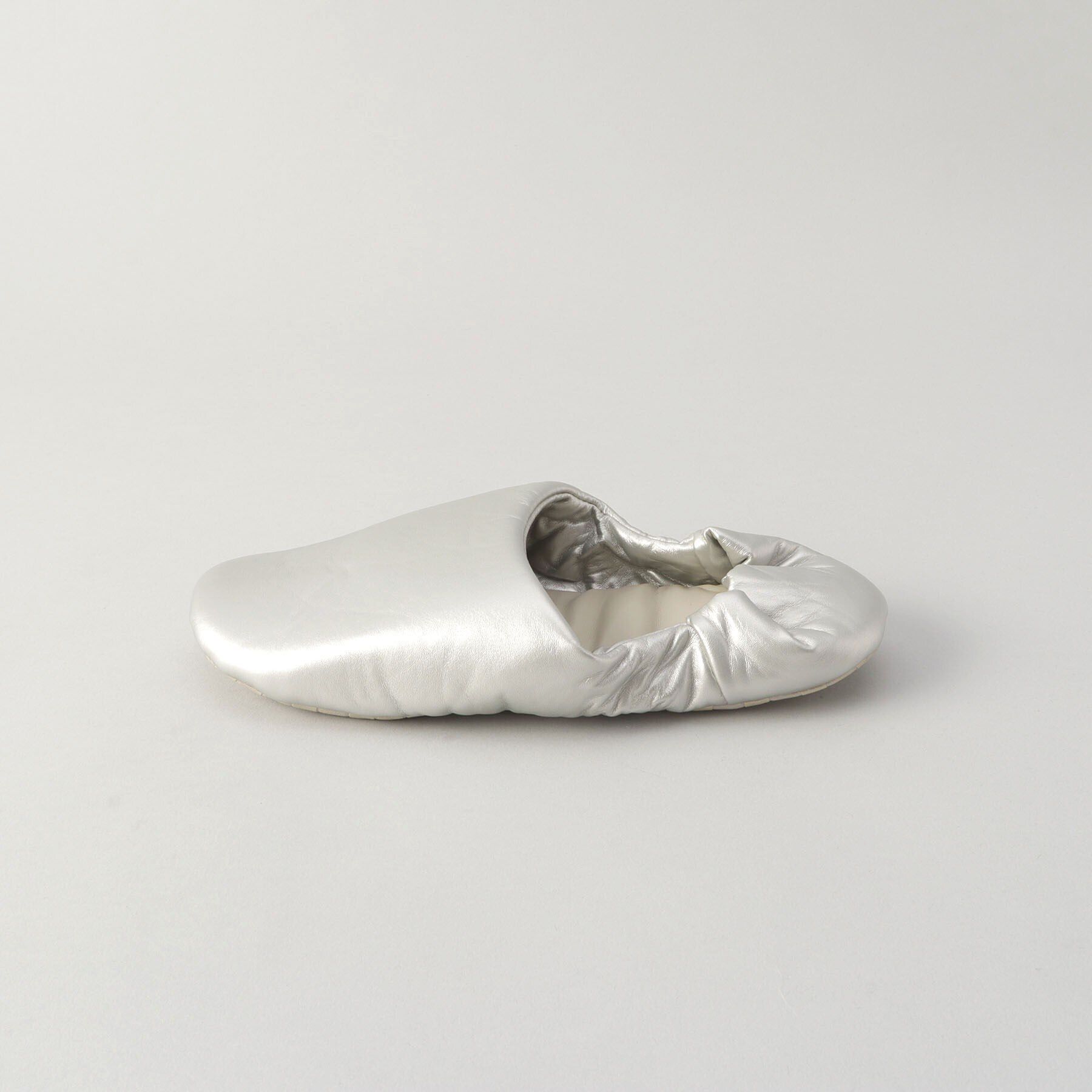 212 KITCHEN STORE「ポータブルスリッパ (M) 23～24.5cm SV ＜Labas ラバス＞」|食器・キッチングッズ|