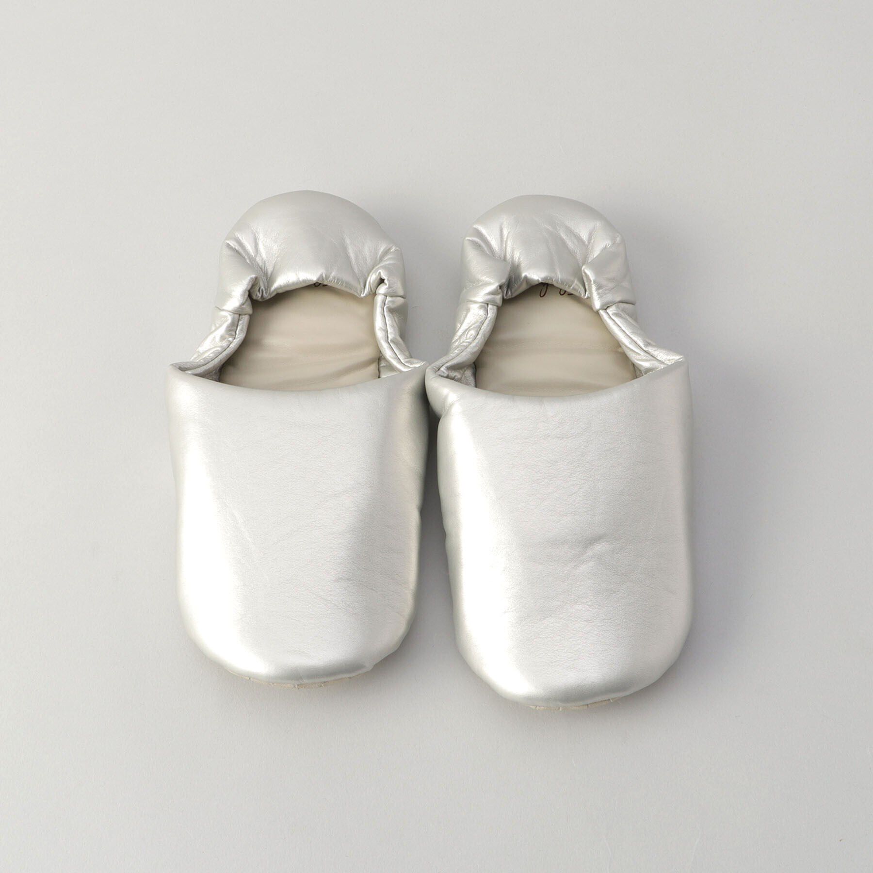 212 KITCHEN STORE「ポータブルスリッパ (M) 23～24.5cm SV ＜Labas ラバス＞」|食器・キッチングッズ|