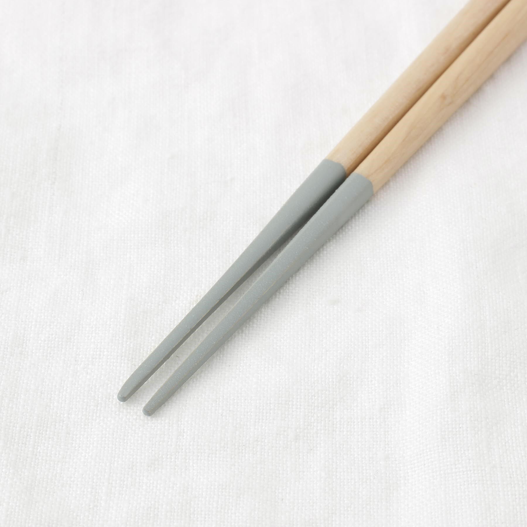 212 KITCHEN STORE「若狭塗り 手彫り箸 うす青 ＜ハレとケ＞」|食器・キッチングッズ|