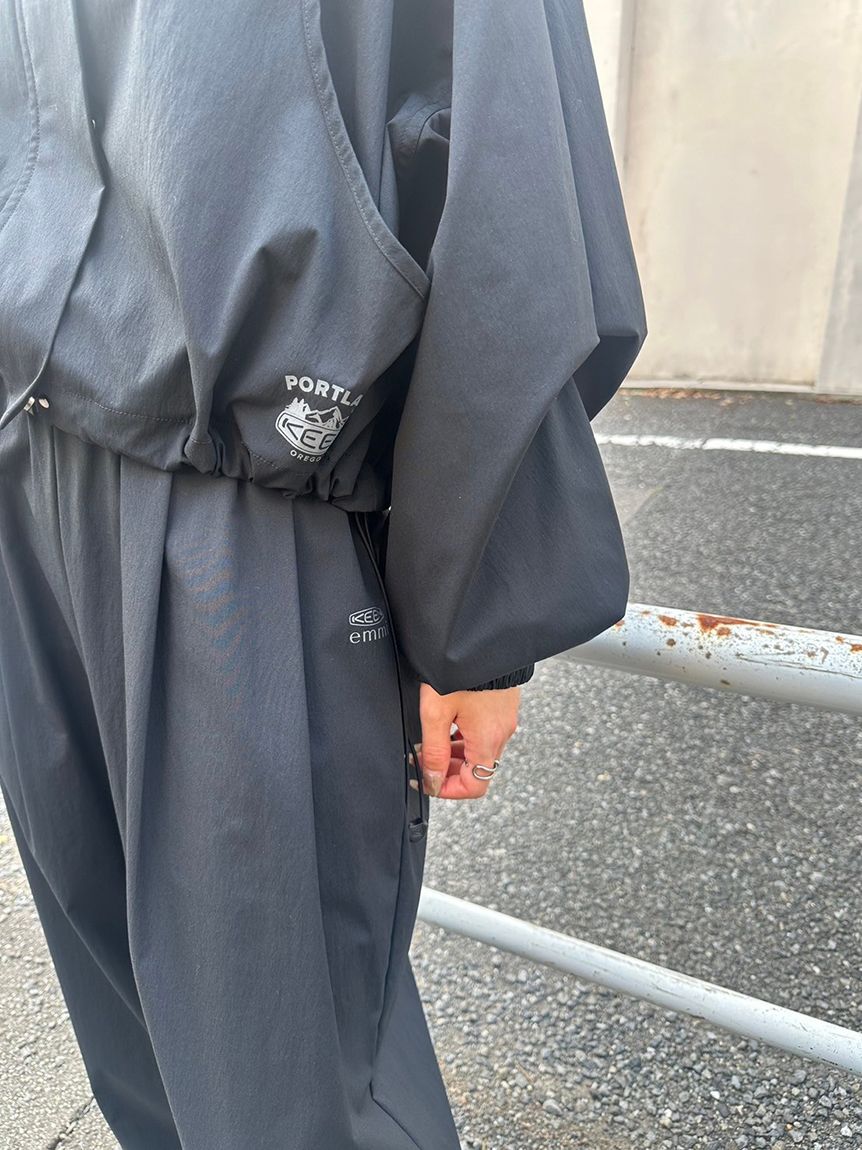 KEEN「【emmi&times;KEEN】NYLON BLOUSON」|ブルゾン・スタジャン|