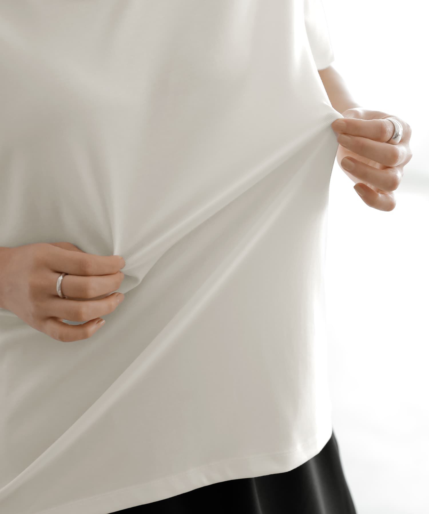 STYLE DELI「とろみ落ち感デコルテあきラウンドネックTシャツ」|Tシャツ・カットソー|