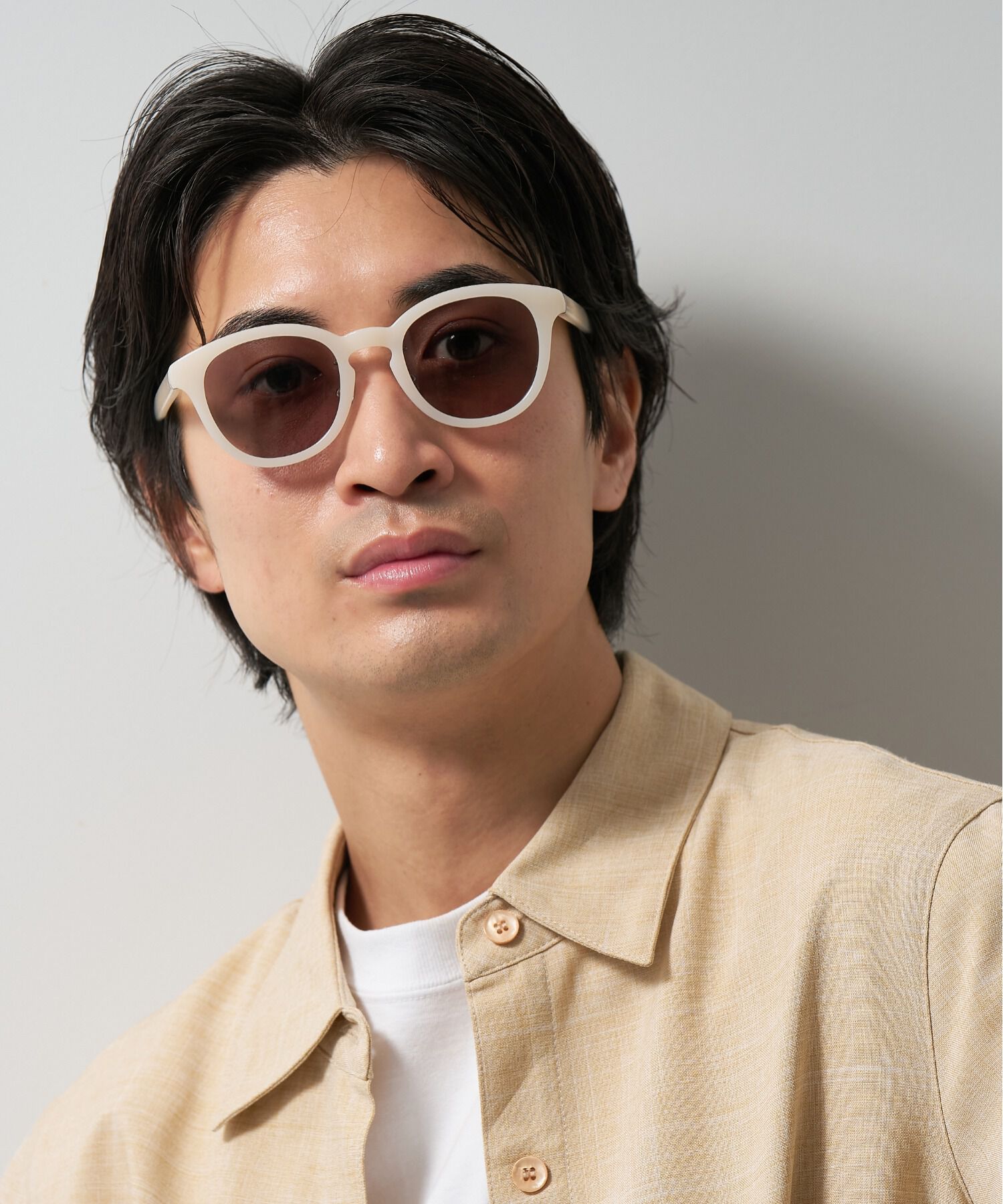  「ボストン型 調光サングラス｜紫外線対策｜レンズの色が変わるサングラス｜Zoff | UNITED ARROWS Wellness」|サングラス|