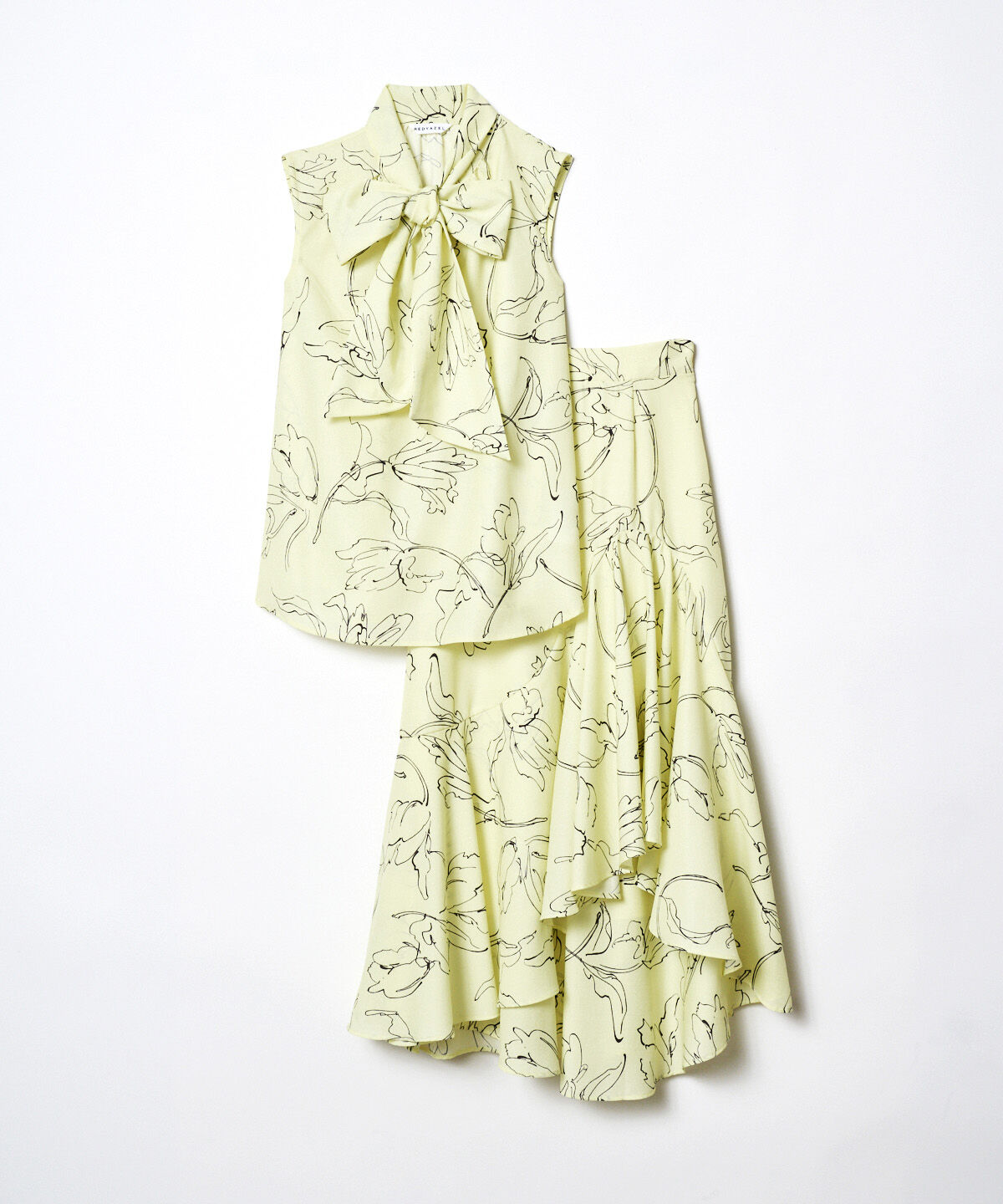 REDYAZEL「オリジナルフラワーボウタイセットアップ」|ワンピース|