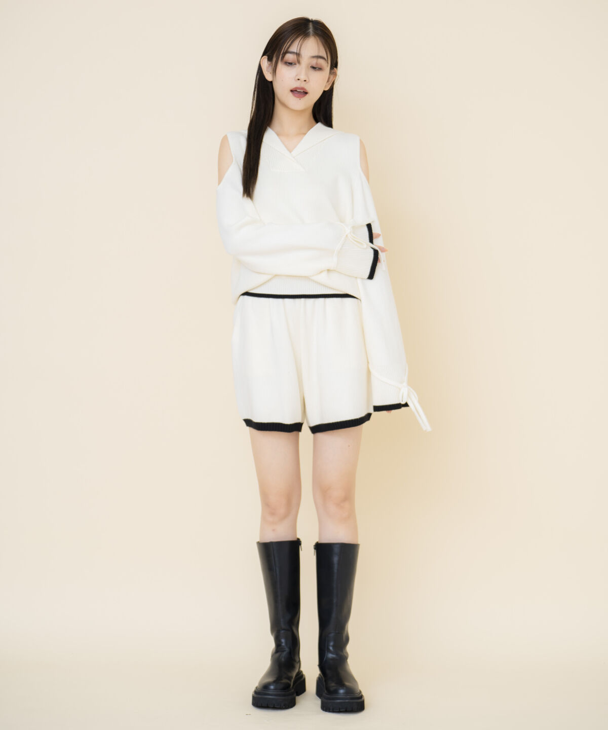 REDYAZEL「セーラーカラートップス&ショートパンツニットセットアップ」|ワンピース|