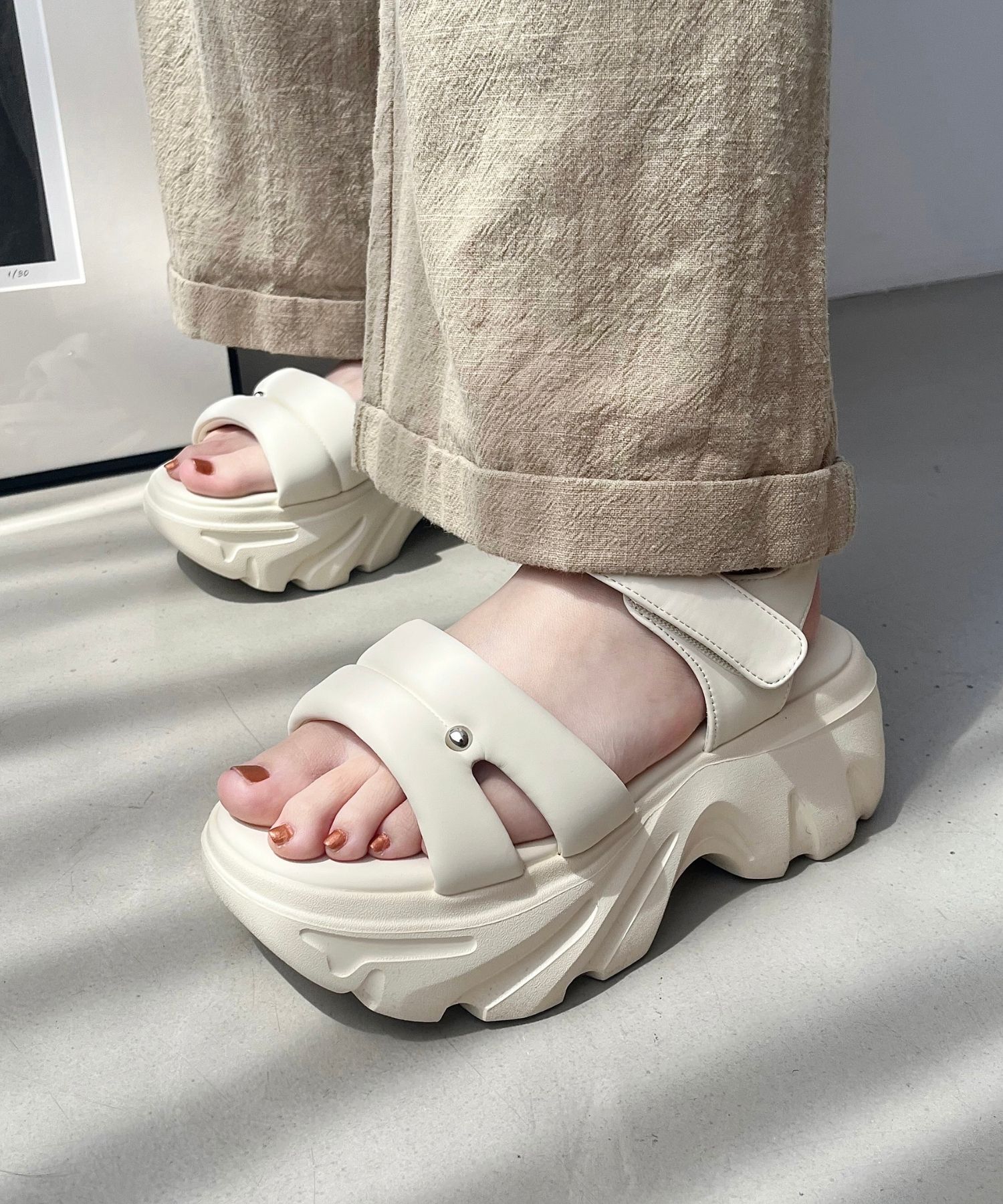 ORiental TRaffic「●2025春夏新作●カットデザインパデット厚底サンダル/51206 サンダル 厚底 トレンド 人気 軽い」|サンダル|BEIGE