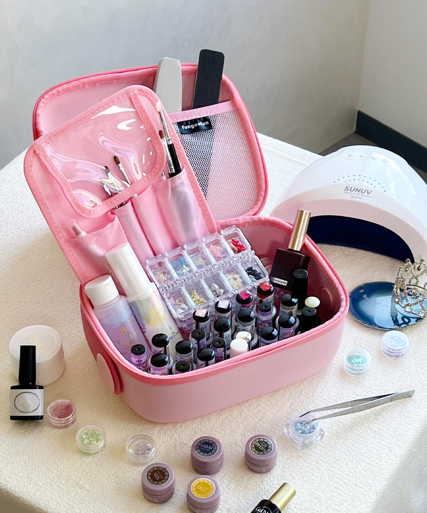 fungoofun「【WEB限定】EVAワイドマルチポーチ/G-0018 ポーチ 人気 売れてる 柔らかい」|ハンドバッグ|