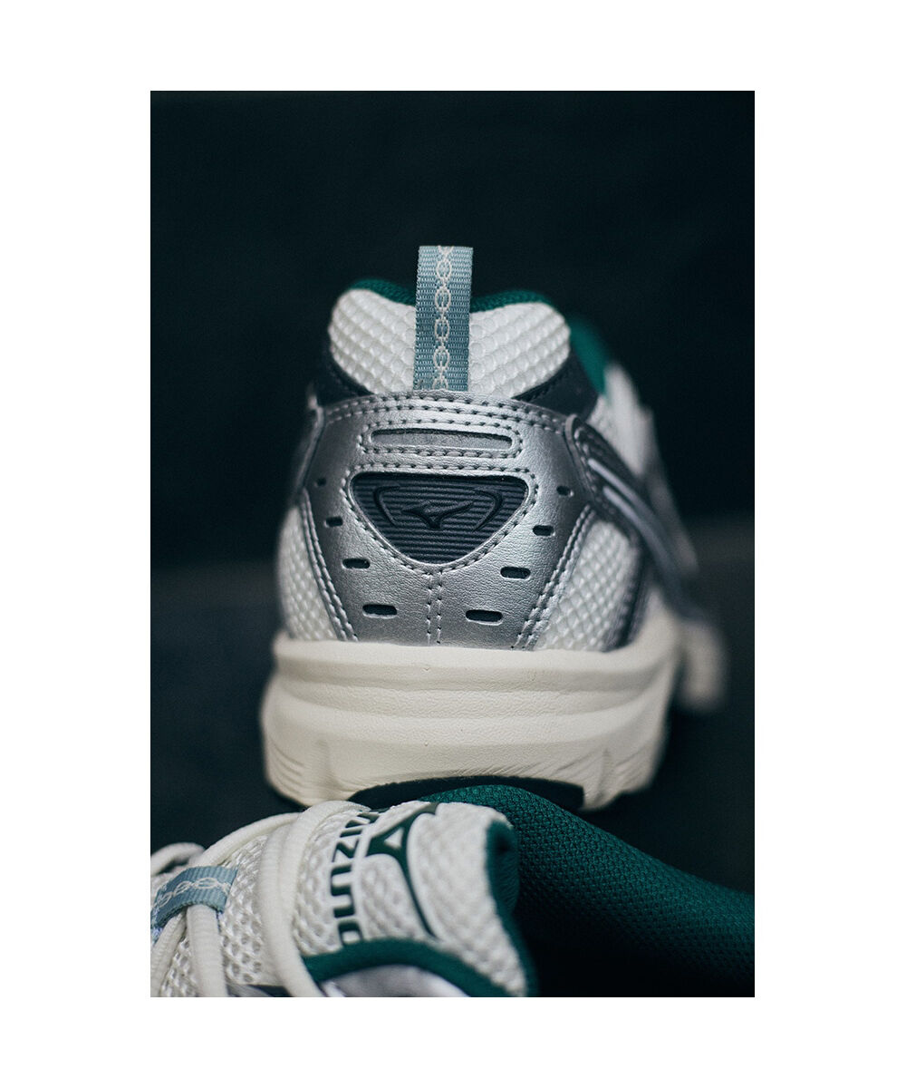 MIZUNO「MXR」|スニーカー|