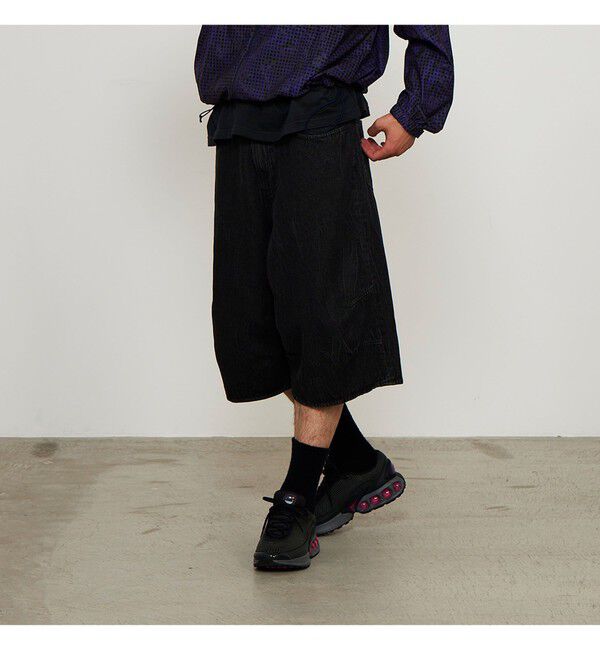 BEAMS「5ポケット クウォーターレングス ワイドデニム」|デニム|BLACK