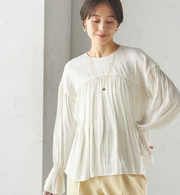 SHIPS for women「〈手洗い可能〉割繊 クルーネック ギャザー ブラウス」|シャツ・ブラウス|オフホワイト