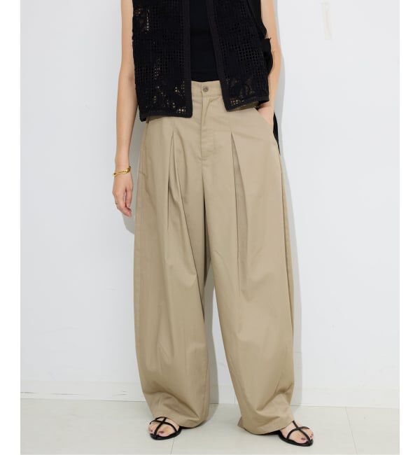 SLOBE IENA「《接触冷感/WEB限定/追加予約》ライトチノタックカーブトラウザー」|チノ|