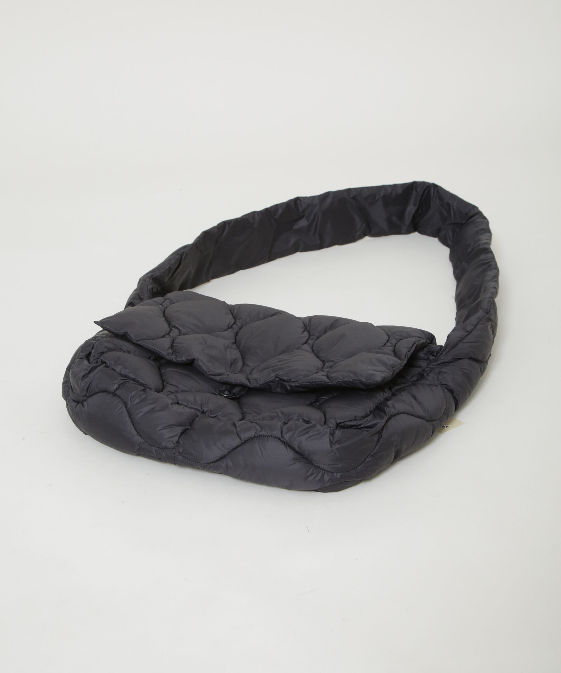 nano･universe「TAION/MILITARY MESSENGER DOWN BAG-M」|ショルダー・メッセンジャー|