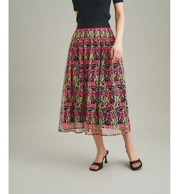 GRACE CONTINENTAL「リーフ刺繍タックスカート」|スカート|