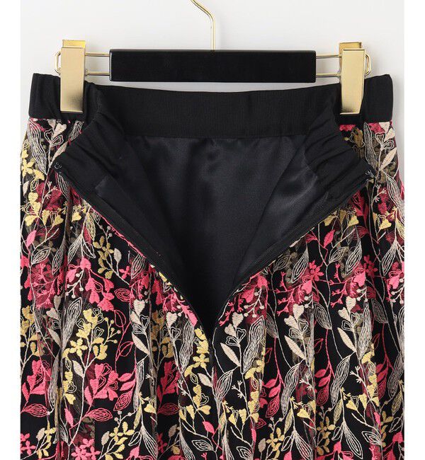 GRACE CONTINENTAL「リーフ刺繍タックスカート」|スカート|