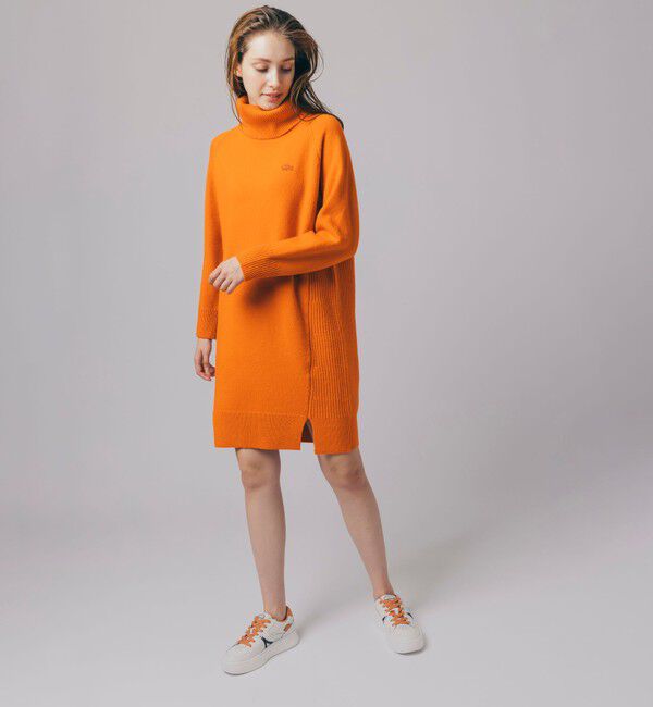 LACOSTE「ミドルゲージタートルネックニットドレス」|ワンピース|オレンジ