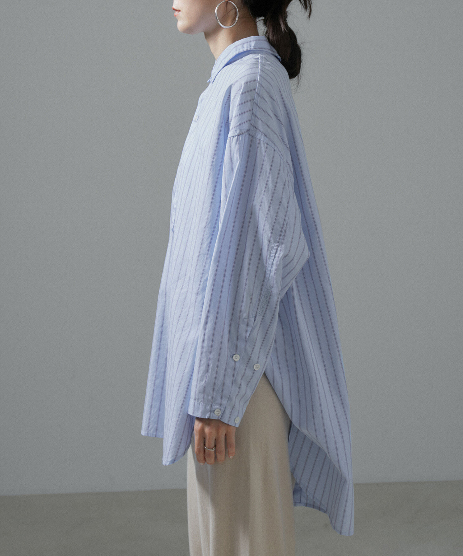 SALON adam et rope'「【Americana（アメリカーナ）】タイプライターロングシャツ/ストライプ」|シャツ・ブラウス|