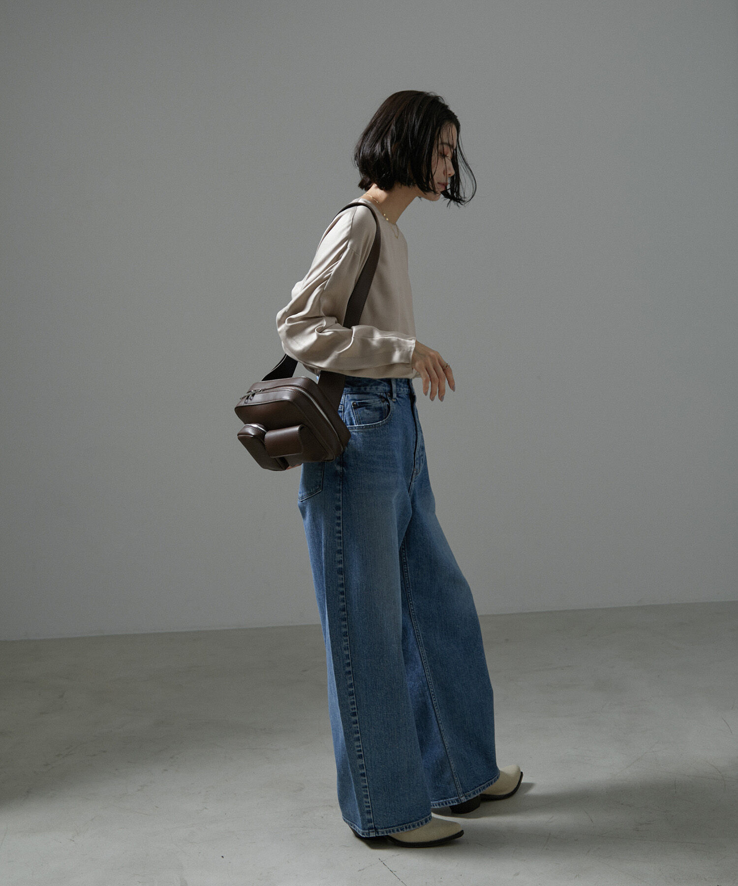 SALON adam et rope'「[24AW]GENTLE SILK ラウンドヘムTブラウスセットアップ対応】」|シャツ・ブラウス|