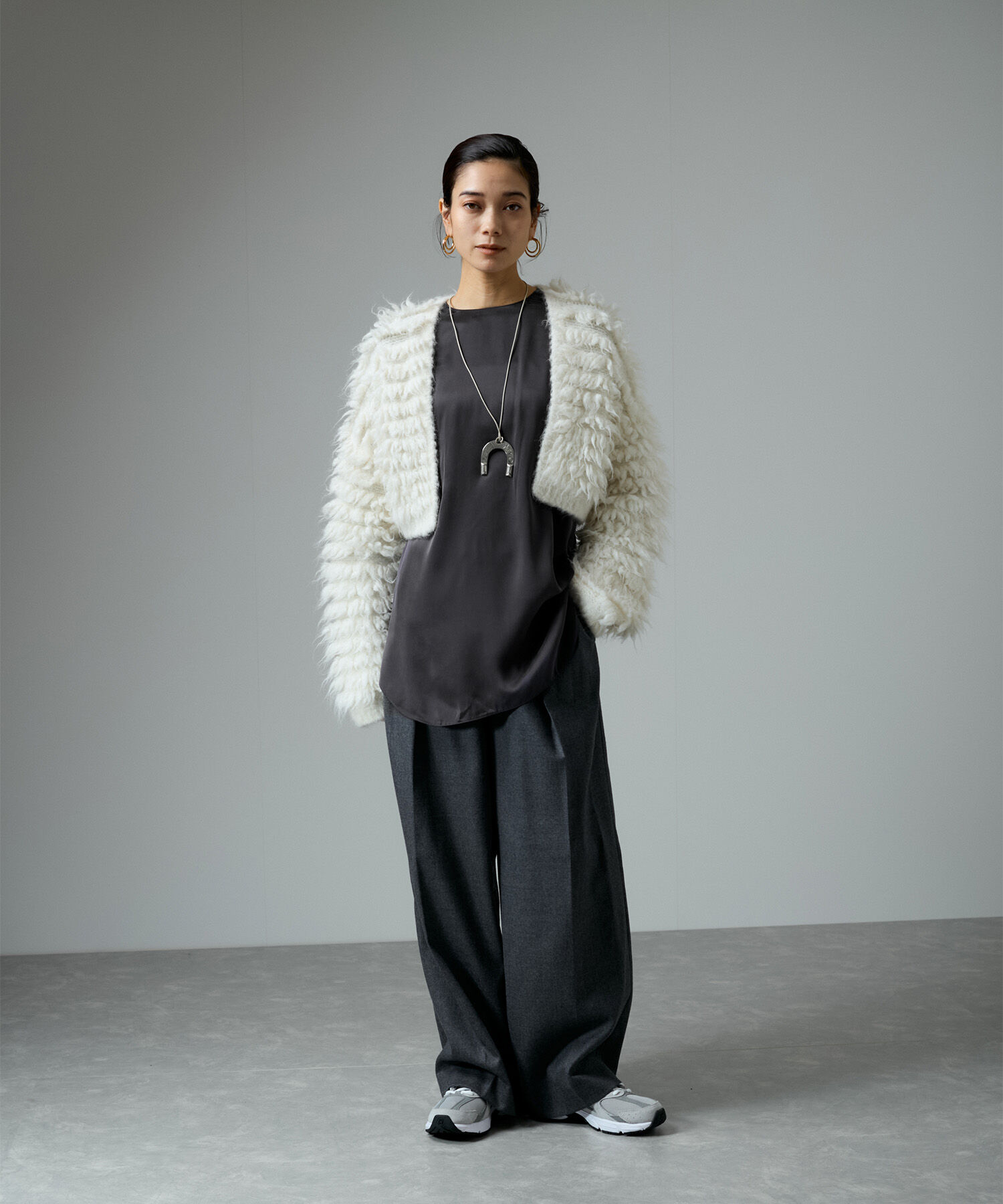 SALON adam et rope'「[24AW]GENTLE SILK ラウンドヘムTブラウスセットアップ対応】」|シャツ・ブラウス|