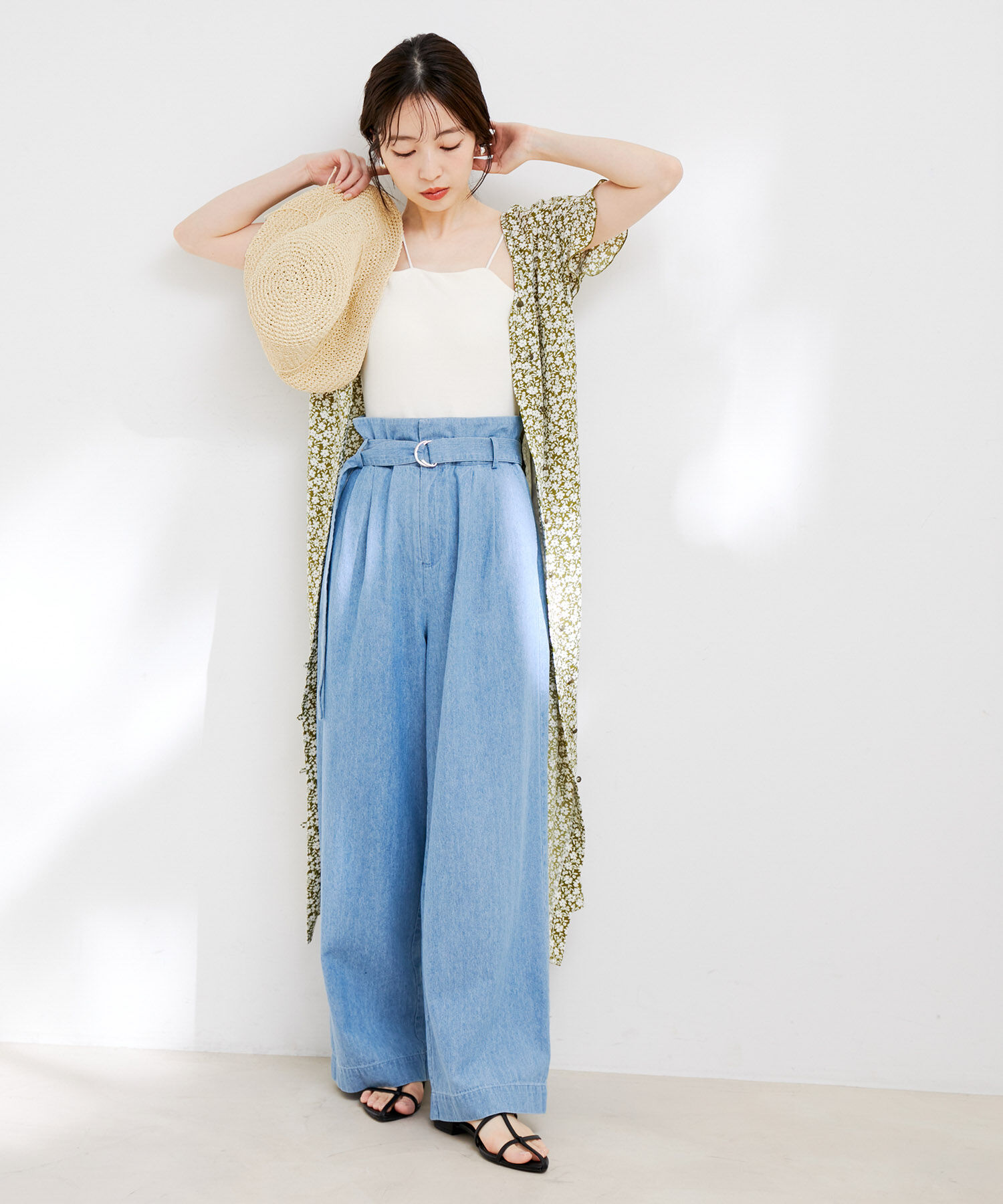 VIS「【洗える】アシンメトリークロスストラップキャミソール」|キャミソール|