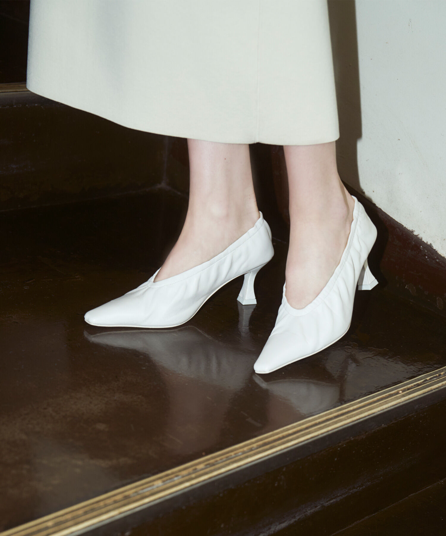 ADAM ET ROPE'「ギャザーパンプス」|パンプス|