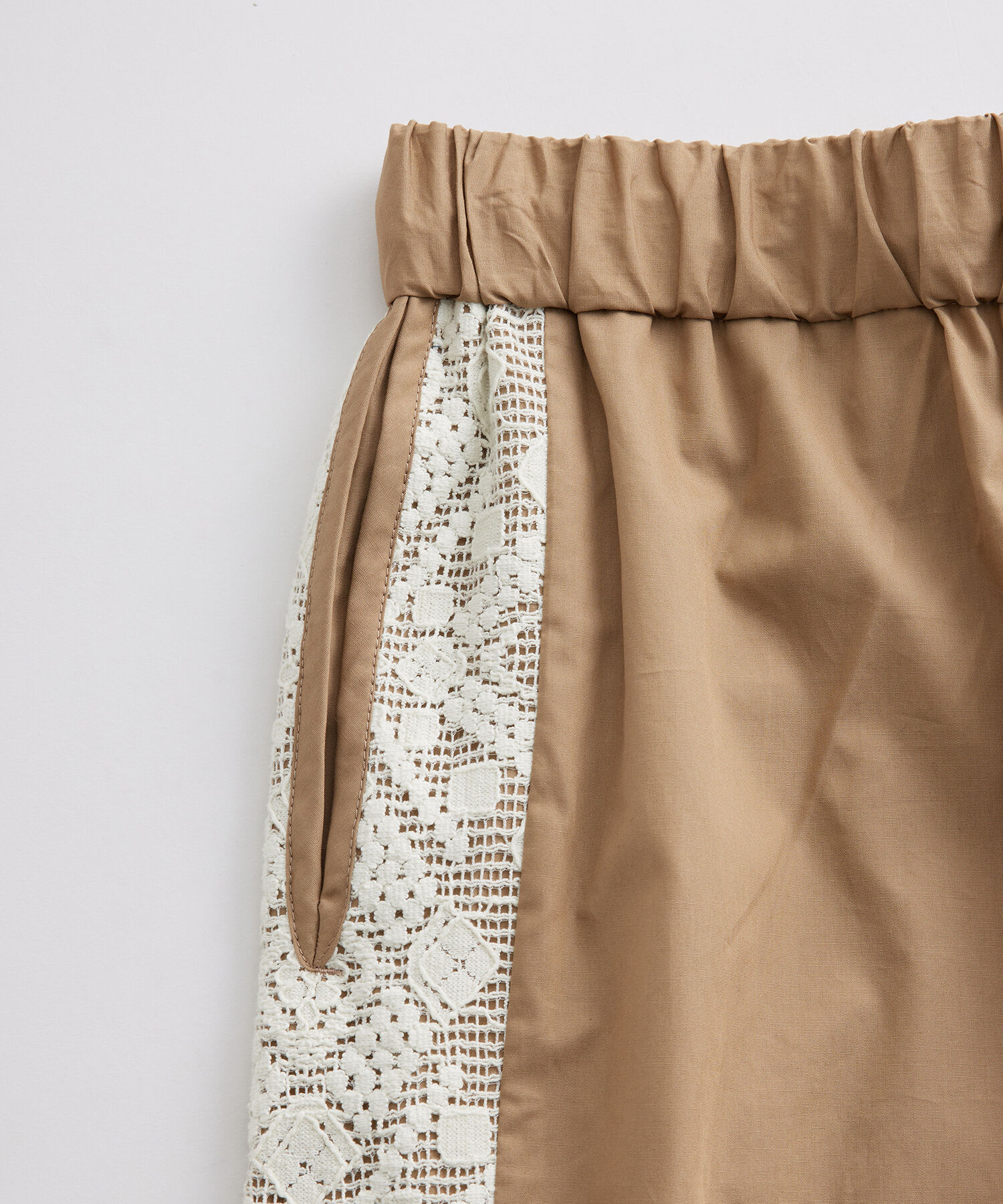 ADAM ET ROPE'「サイドレース ライン ワイドショーツ / セットアップ対応 / ユニセックス」|その他|