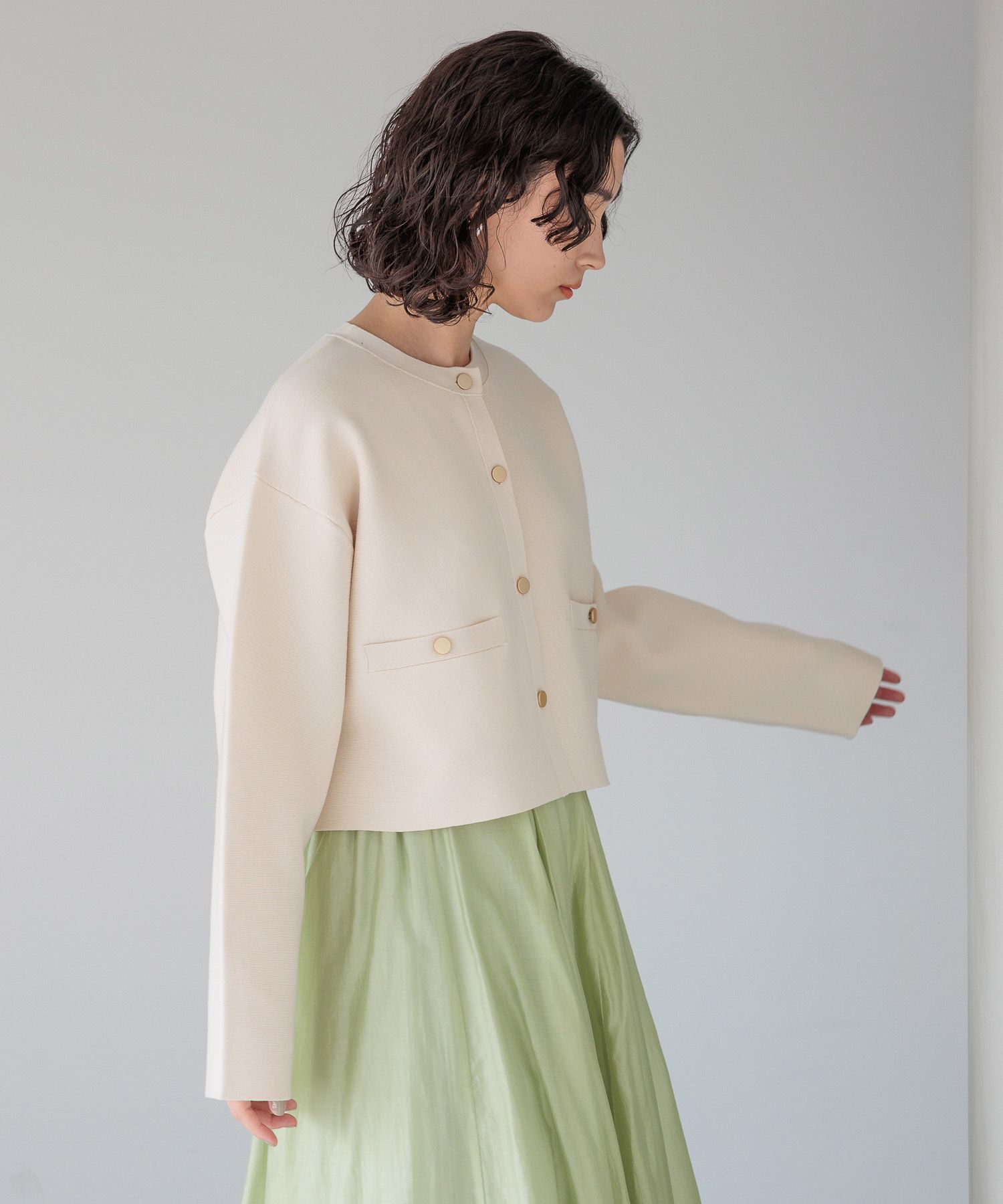 A part by 「スポンディッシュキンボタンクルーカーディガン」|ニット・セーター|