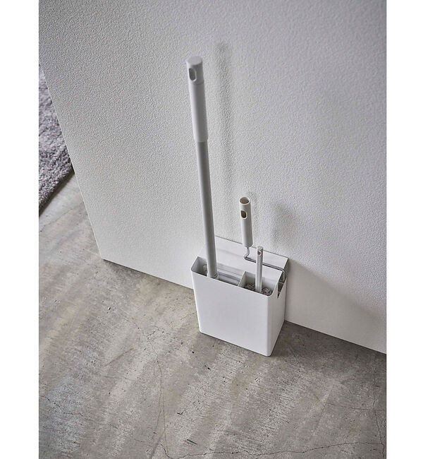 collex「【tower/タワー】 クリーナーツールオーガナイザー」|食器・キッチングッズ|